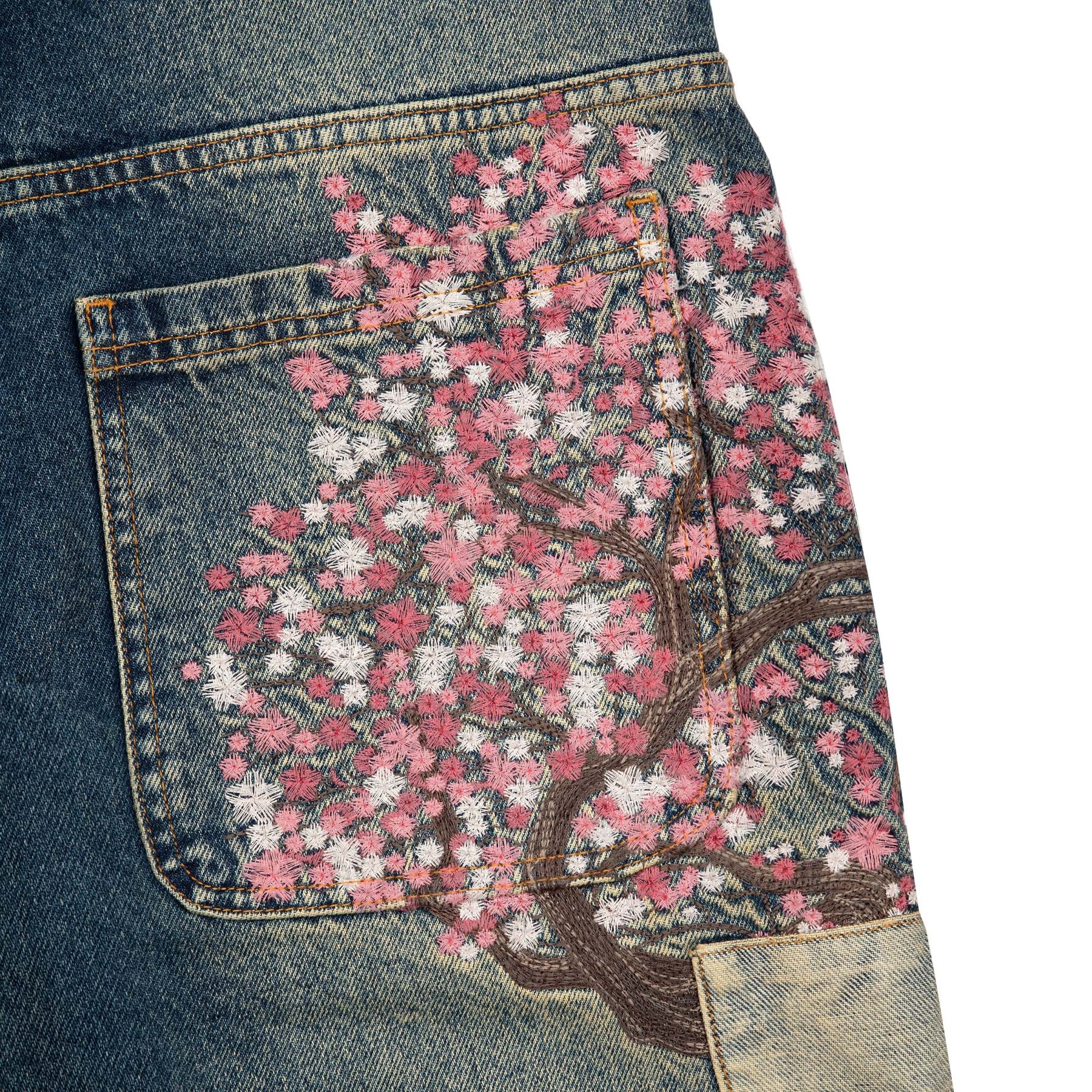 “sashiko v2” embroidered patchwork jeans-IYAMIUIO