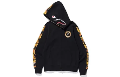 A BATHING APE x XO Shark Camo Full Zip Hoodie 'Black Yellow' 1E70-115-904