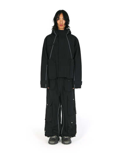 Tech Cargo Black-IYAMIUIO