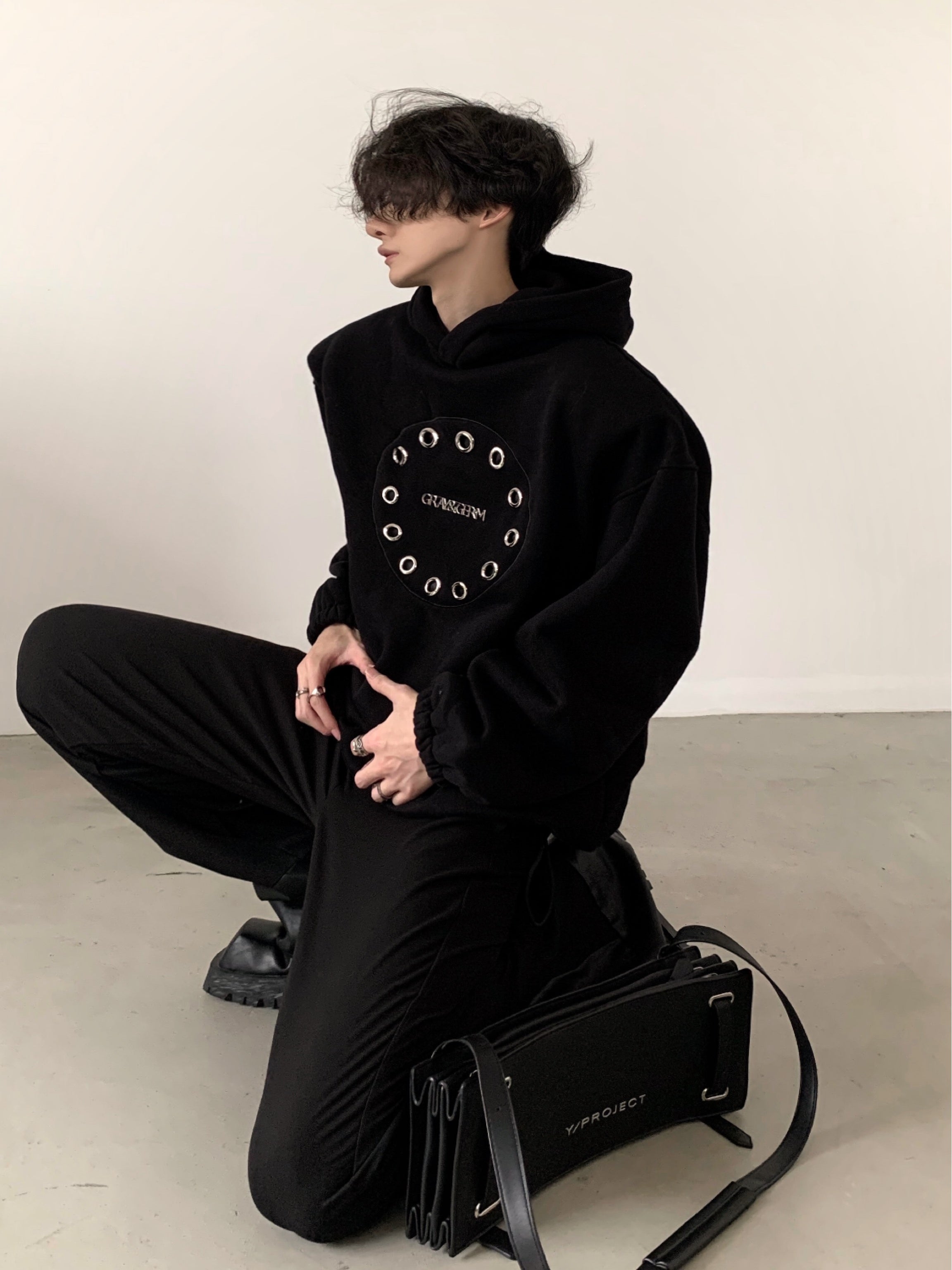 【23s November.】High Street Metal Heavy Black Sweatshirt-IYAMIUIO