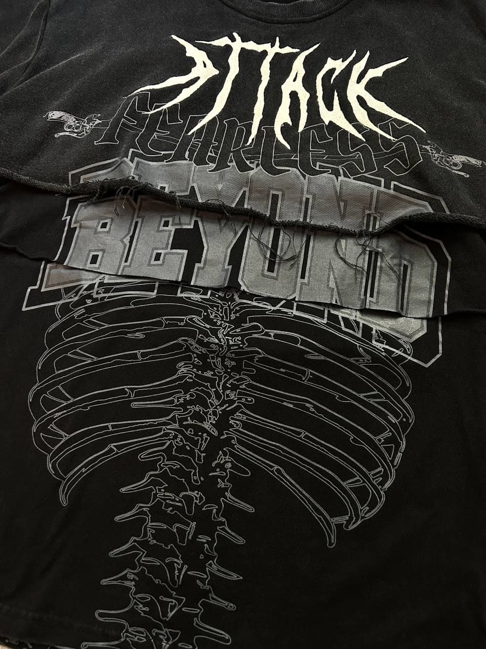 "Attack" Long-sleeve-IYAMIUIO