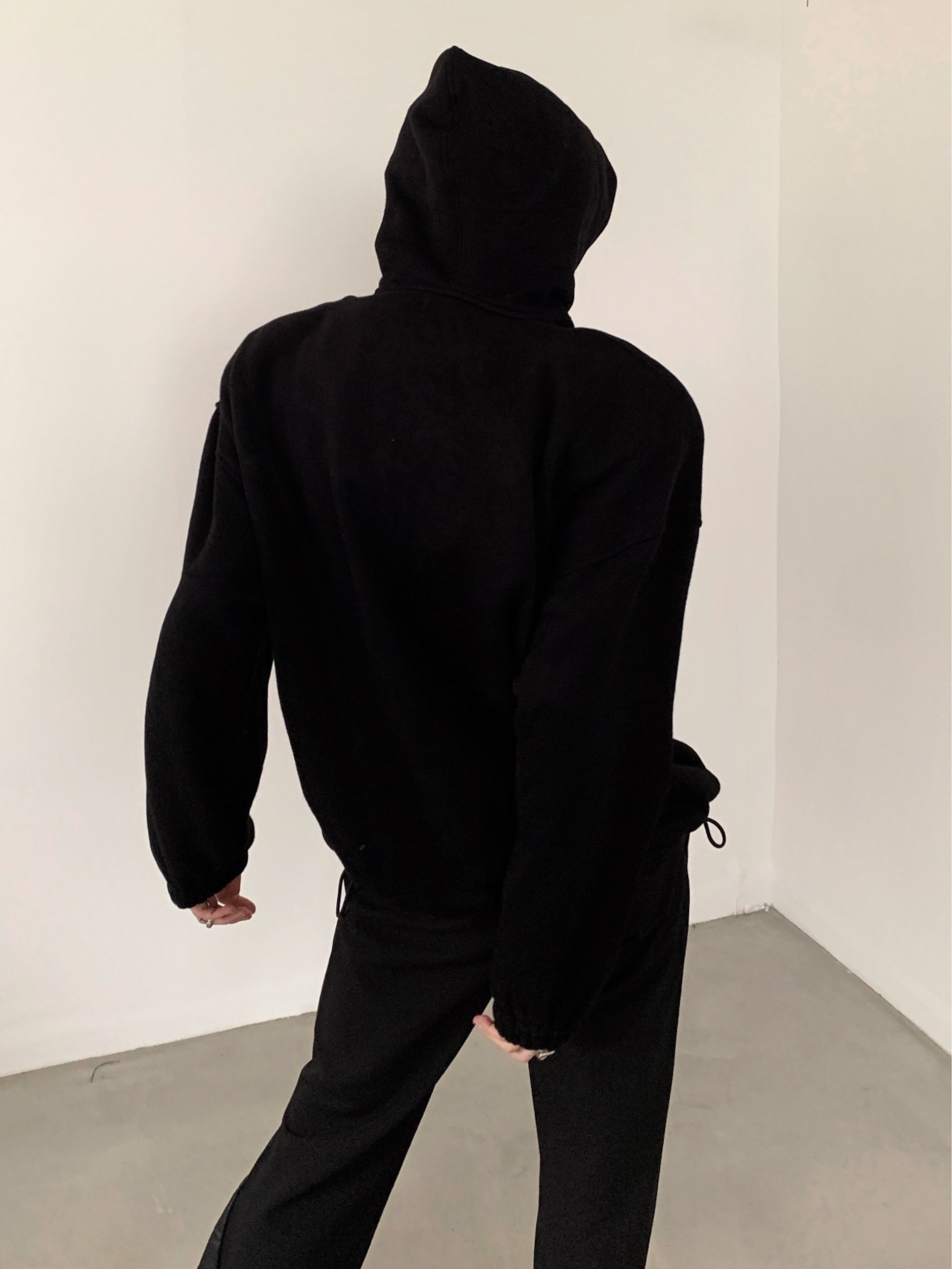 【23s November.】High Street Metal Heavy Black Sweatshirt-IYAMIUIO