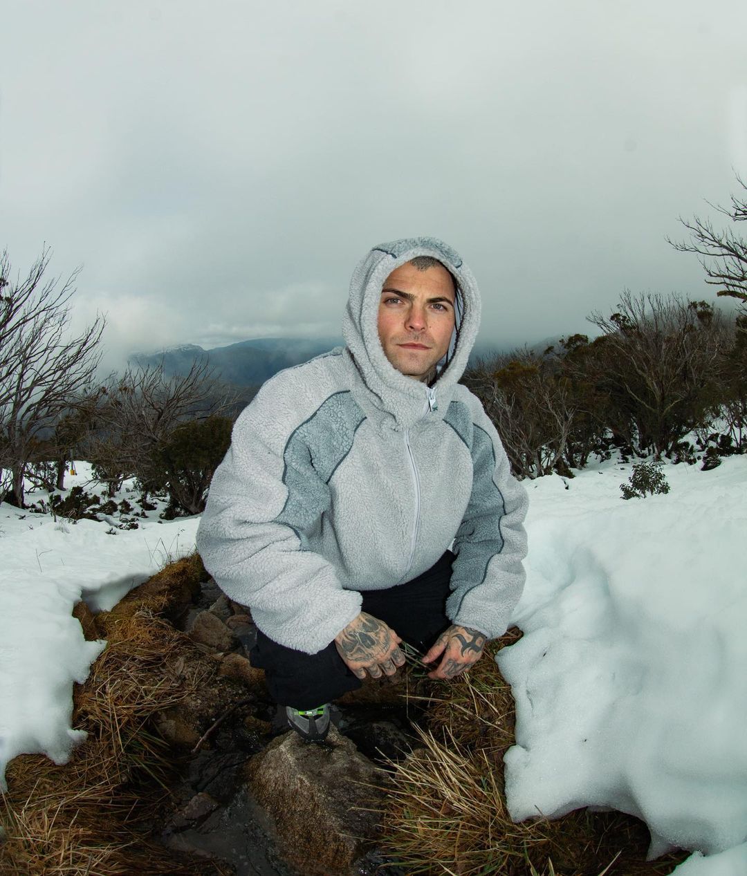 Yeti Fleece Hoodie-IYAMIUIO