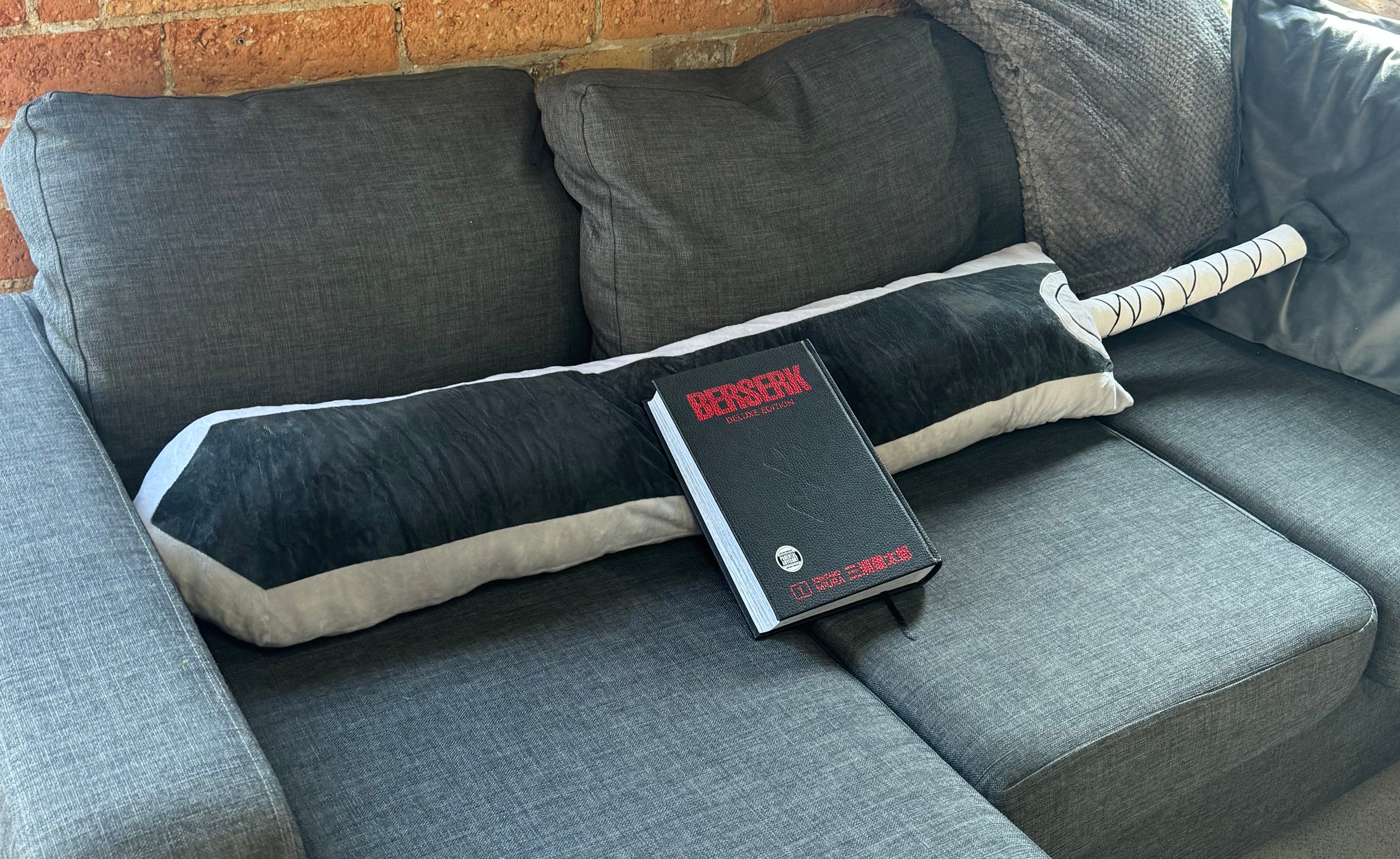 ZERKSWORD PILLOW-IYAMIUIO