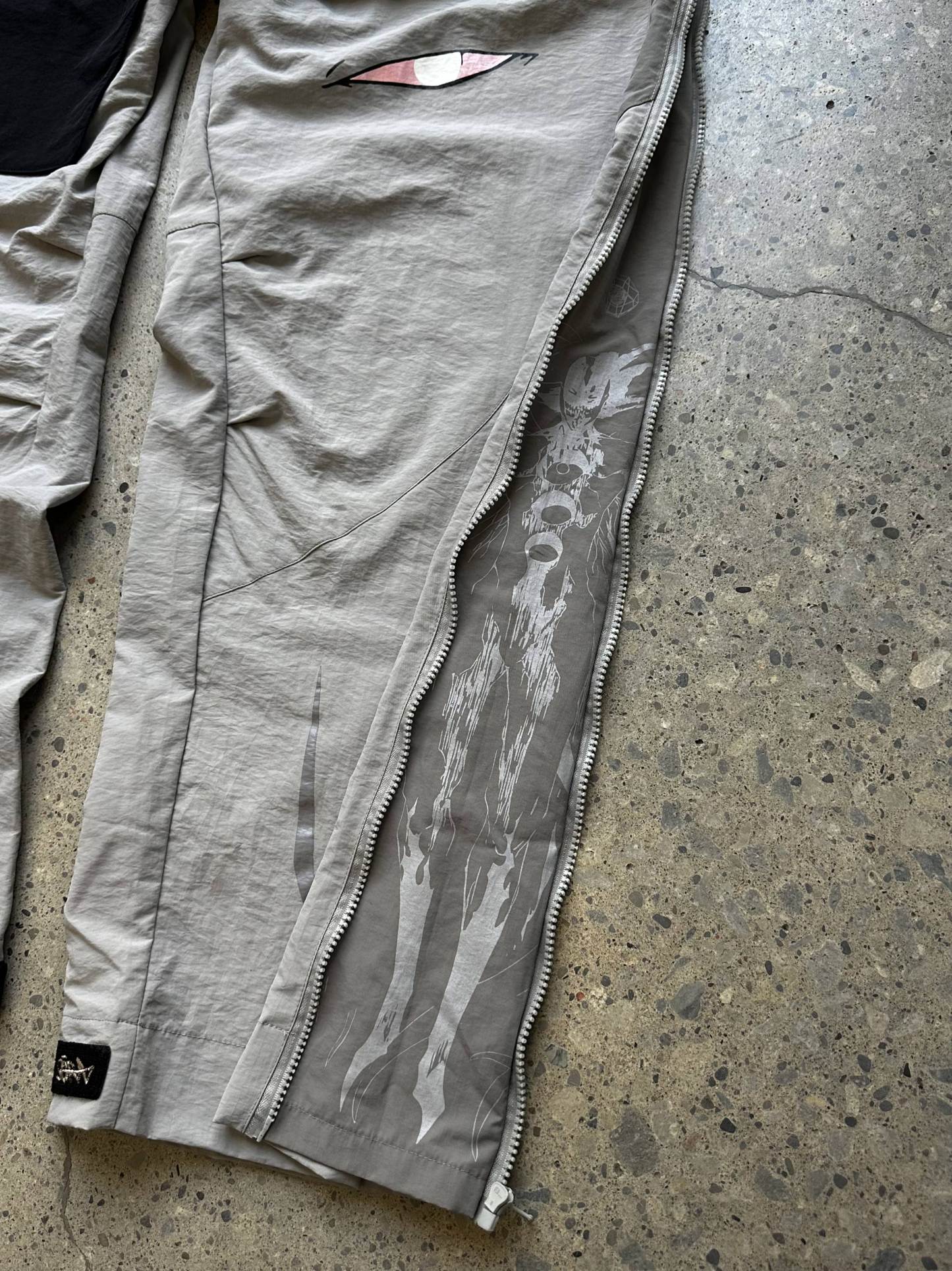 "Puppet Master" Parachute Pants-IYAMIUIO