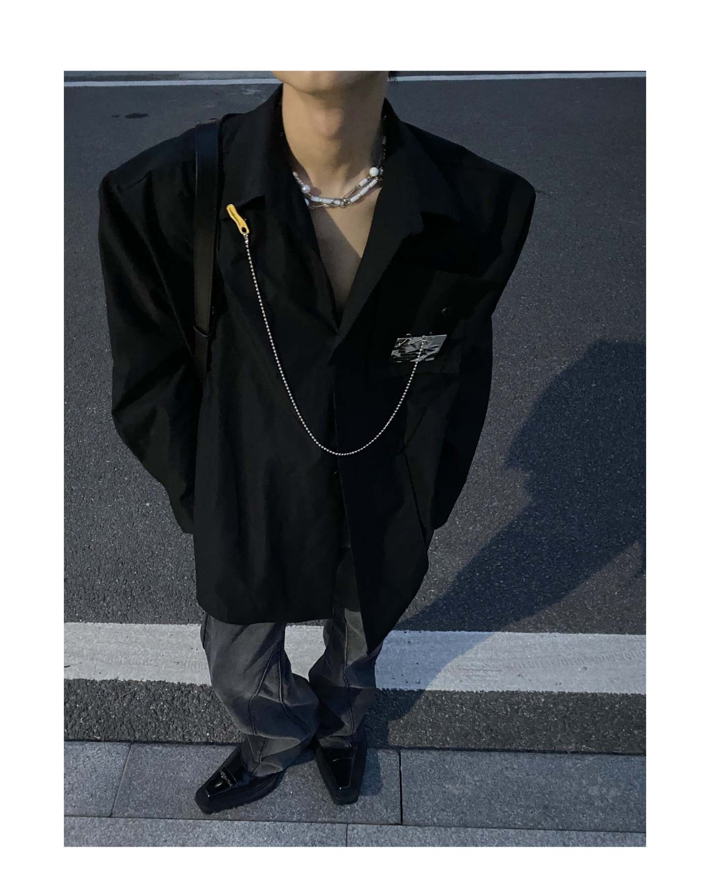 Men's Fashionable Long Sleeve White Shirt-IYAMIUIO