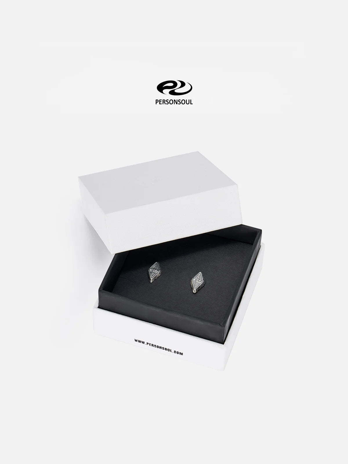 Personsoul Geometric Silver Stud Earrings-IYAMIUIO
