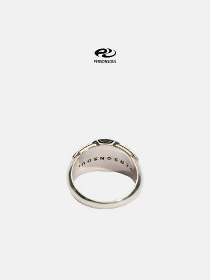 Personsoul Silver Logo Signet Ring-IYAMIUIO