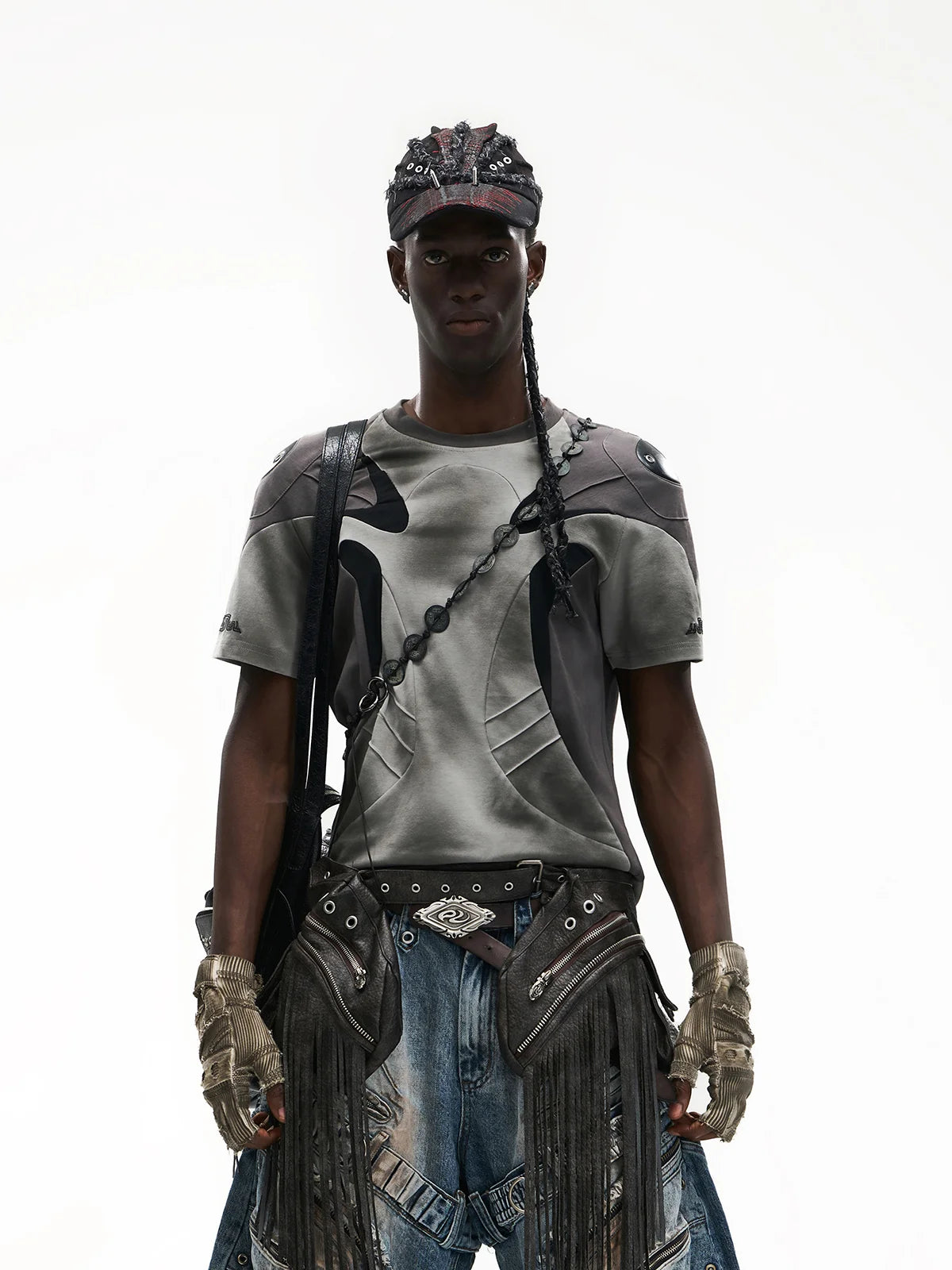 Spliced Cooling Slim T-Shirt with Embroidered Shoulder Details-IYAMIUIO