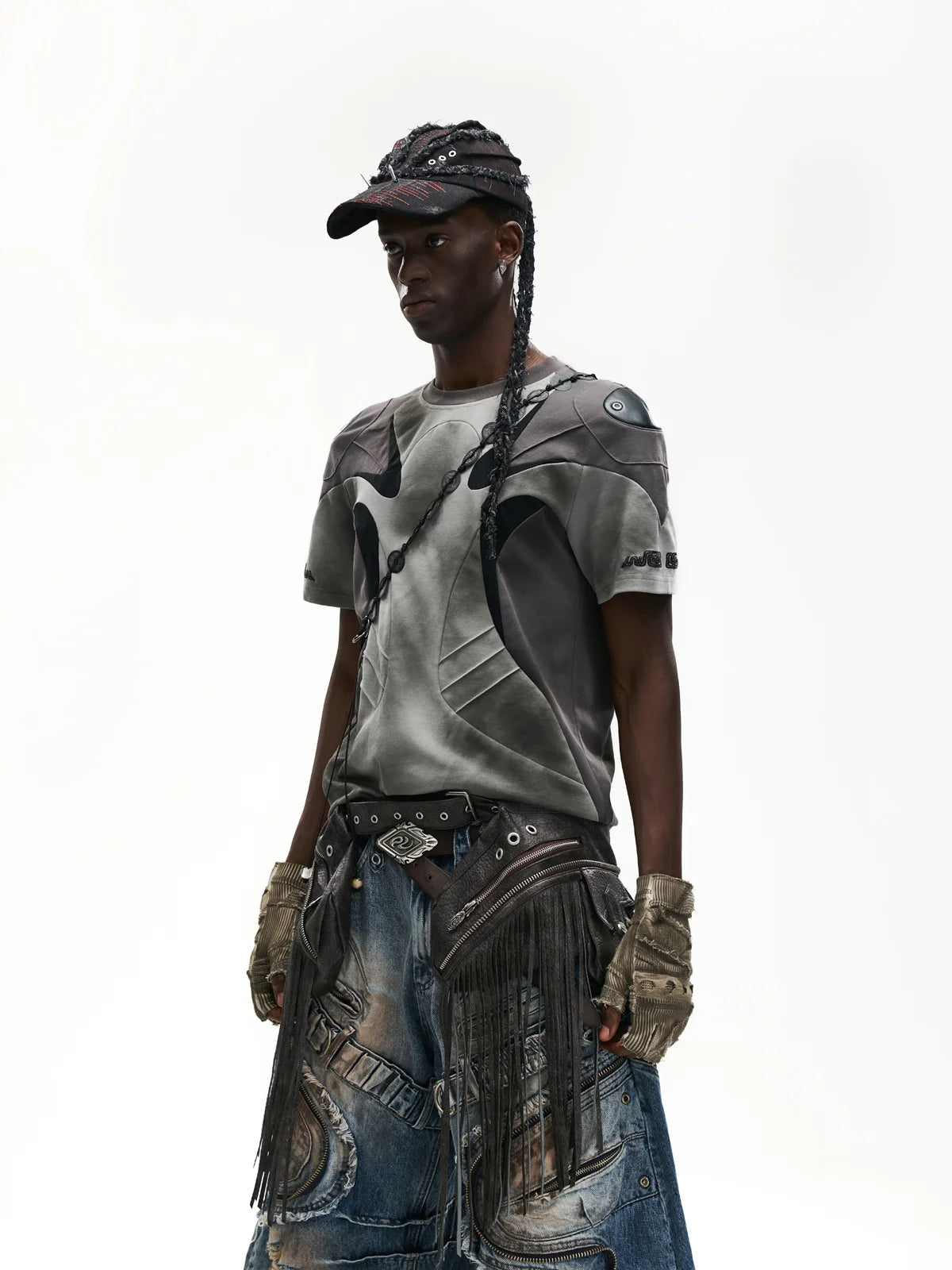 Spliced Cooling Slim T-Shirt with Embroidered Shoulder Details-IYAMIUIO