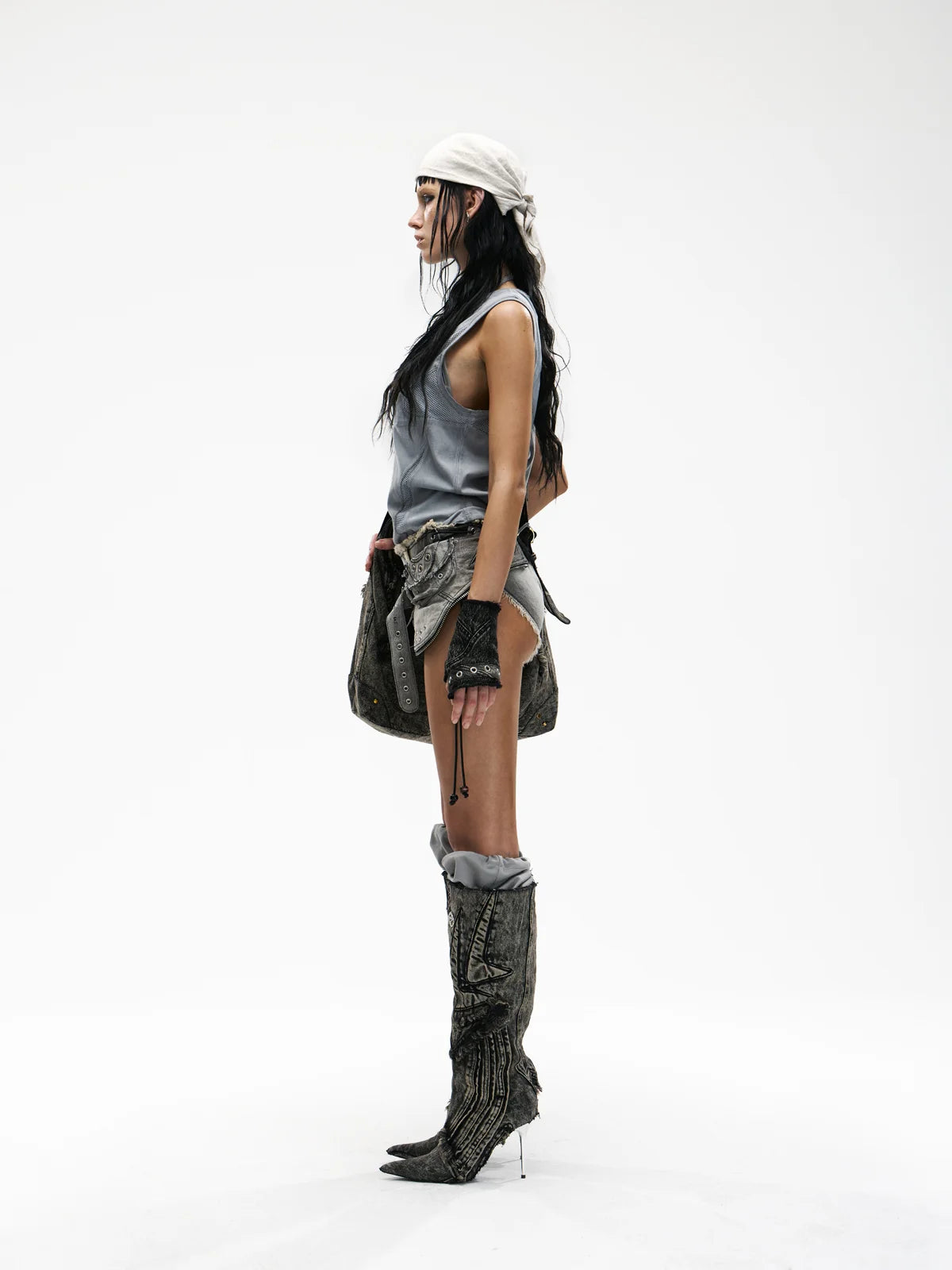 Deconstructed Armor Slim Tank Top-IYAMIUIO