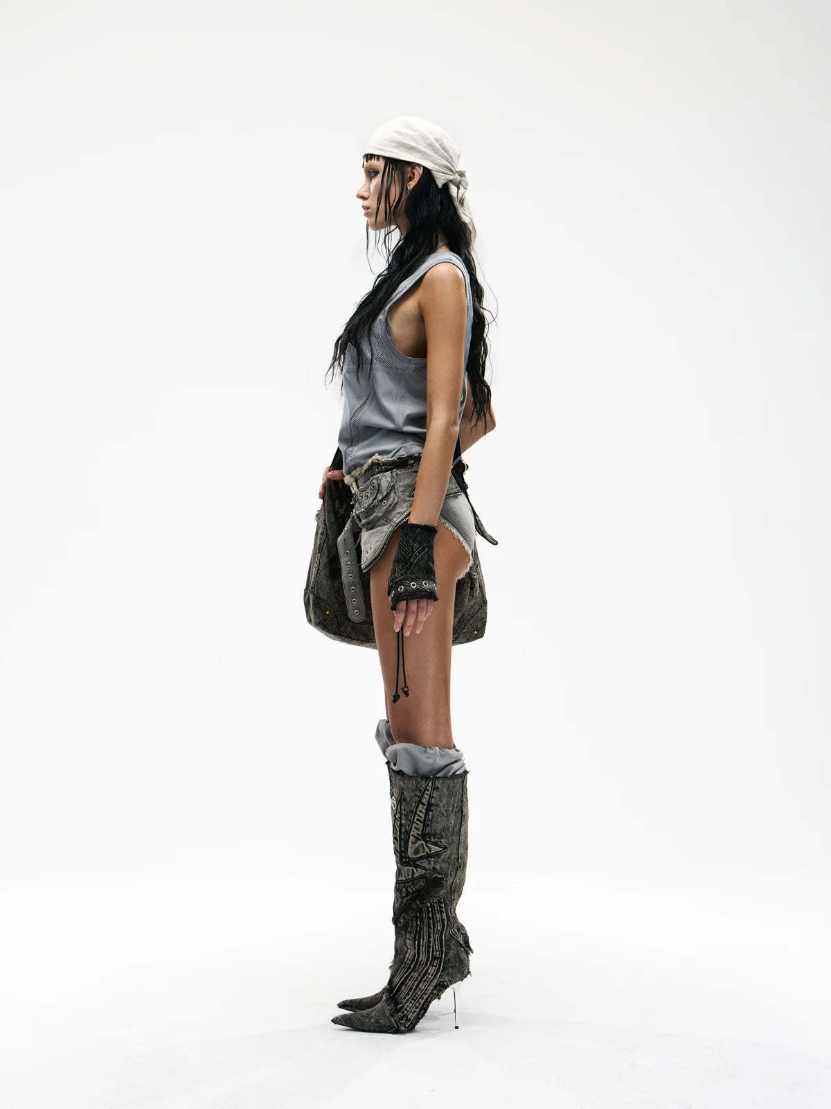 Deconstructed Armor Slim Tank Top-IYAMIUIO