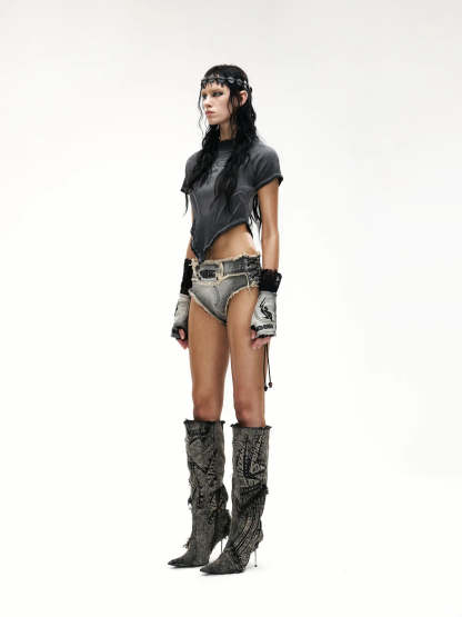 Raw Edge Deconstruction V-hem Top-IYAMIUIO