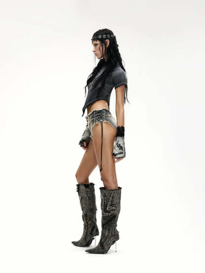 Raw Edge Deconstruction V-hem Top-IYAMIUIO