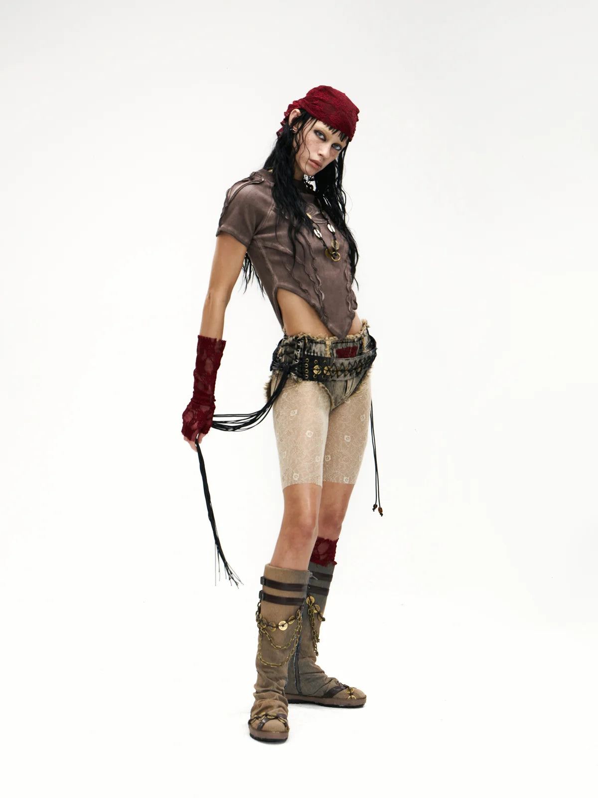 Raw Edge Deconstruction V-hem Top-IYAMIUIO