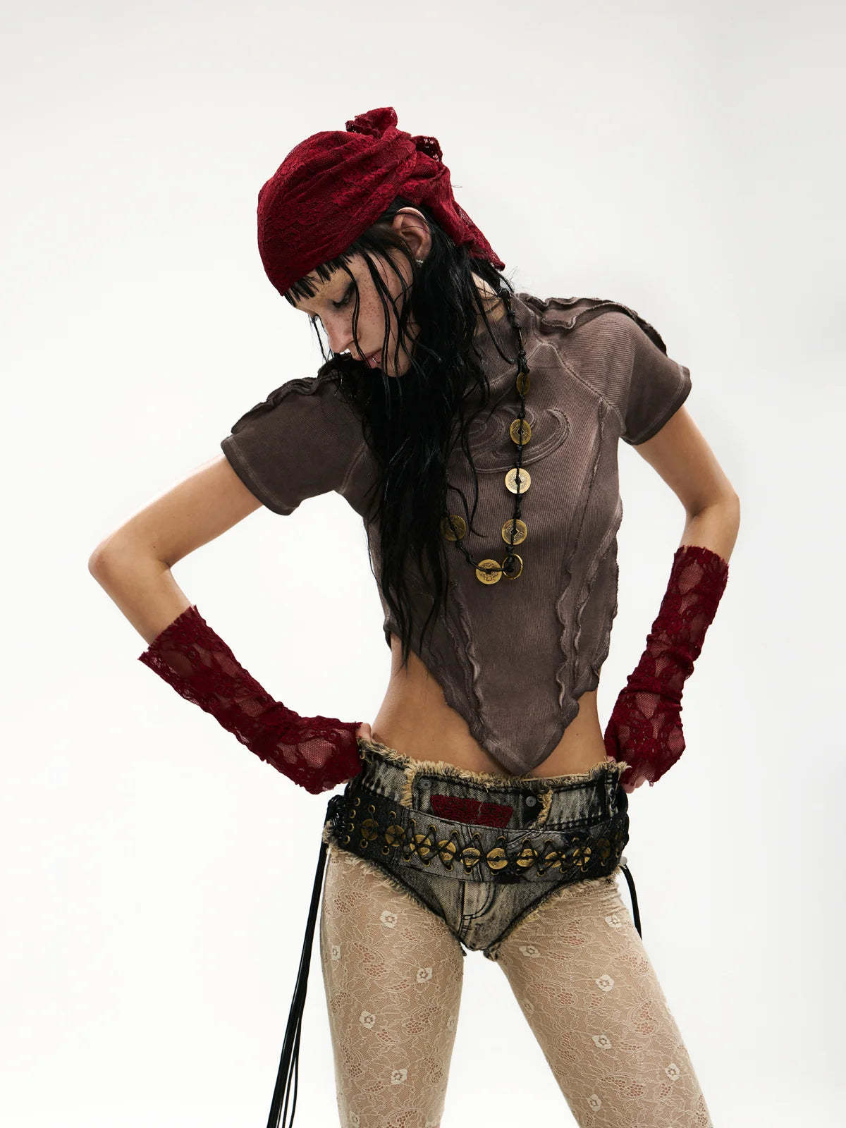 Raw Edge Deconstruction V-hem Top-IYAMIUIO