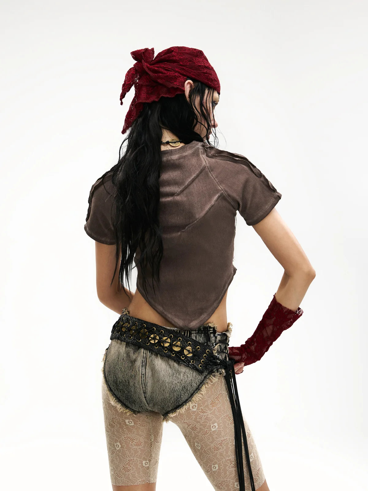 Raw Edge Deconstruction V-hem Top-IYAMIUIO