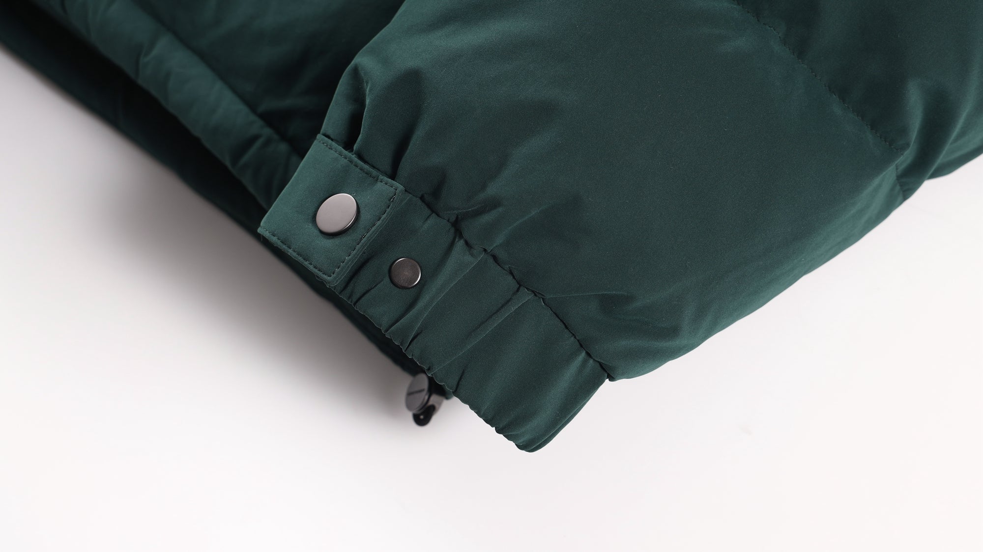 GREEN RHINESTONE PUFFER-IYAMIUIO