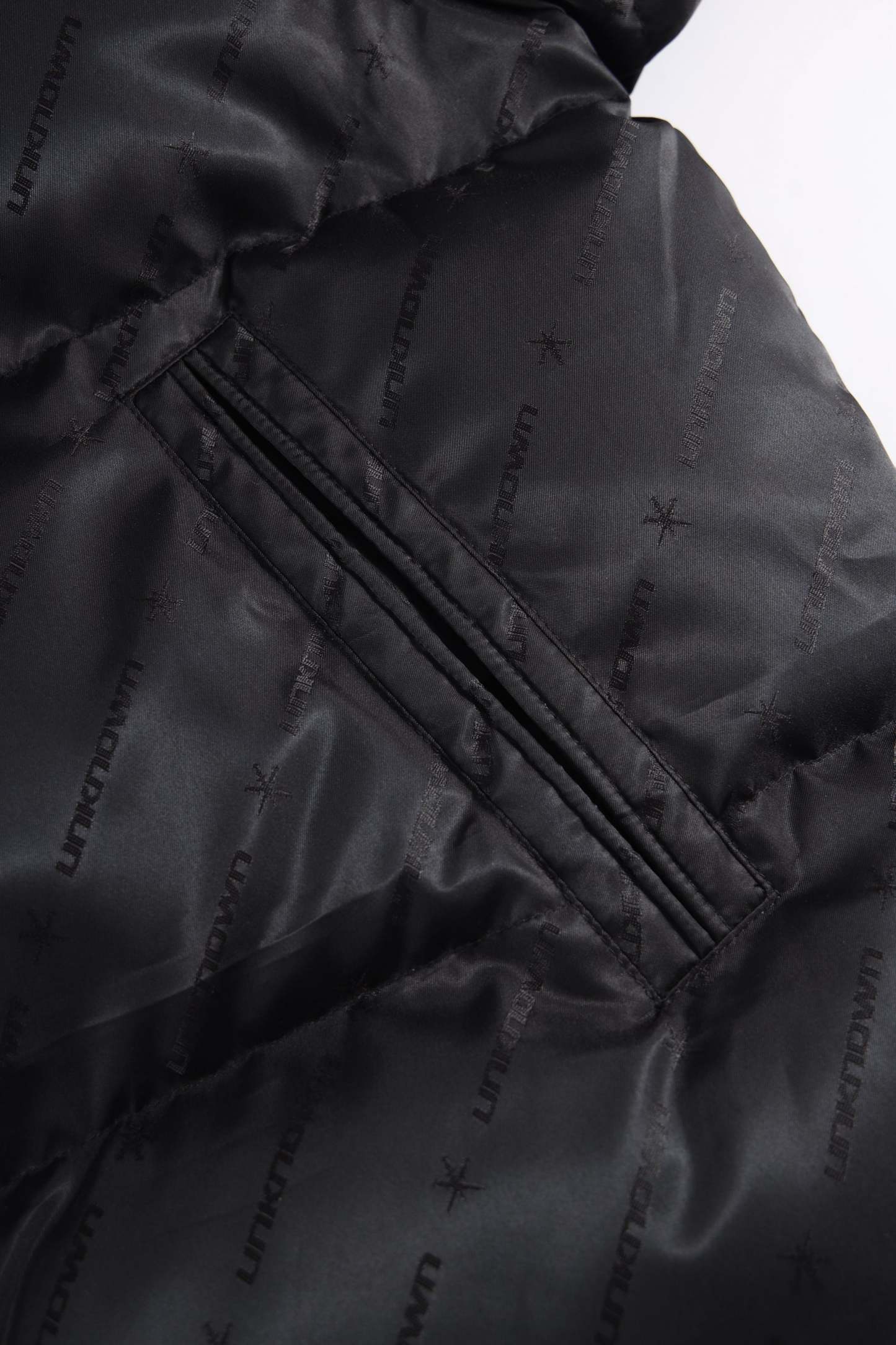 MONOGRAM PUFFER-IYAMIUIO