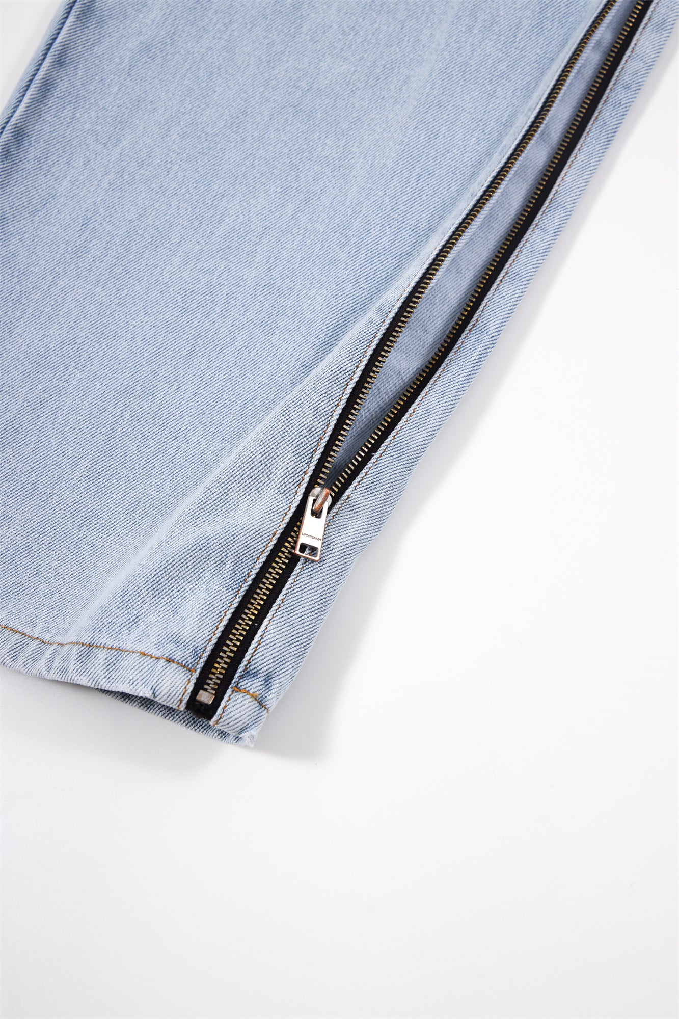 BLEACHED ZIP BAGGY DENIM-IYAMIUIO