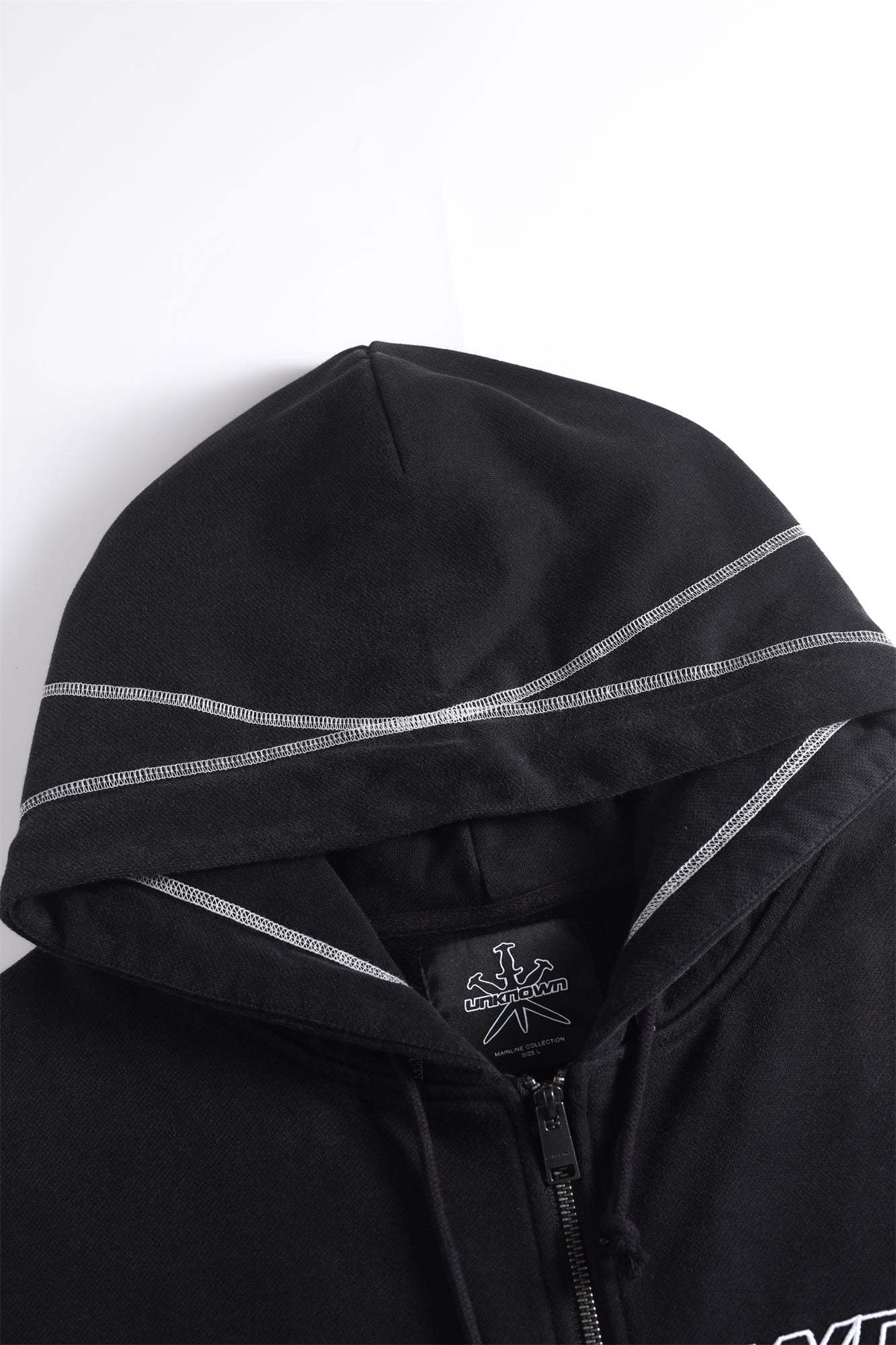 VINTAGE UNKNOWN INTERNATIONAL HOODIE-IYAMIUIO