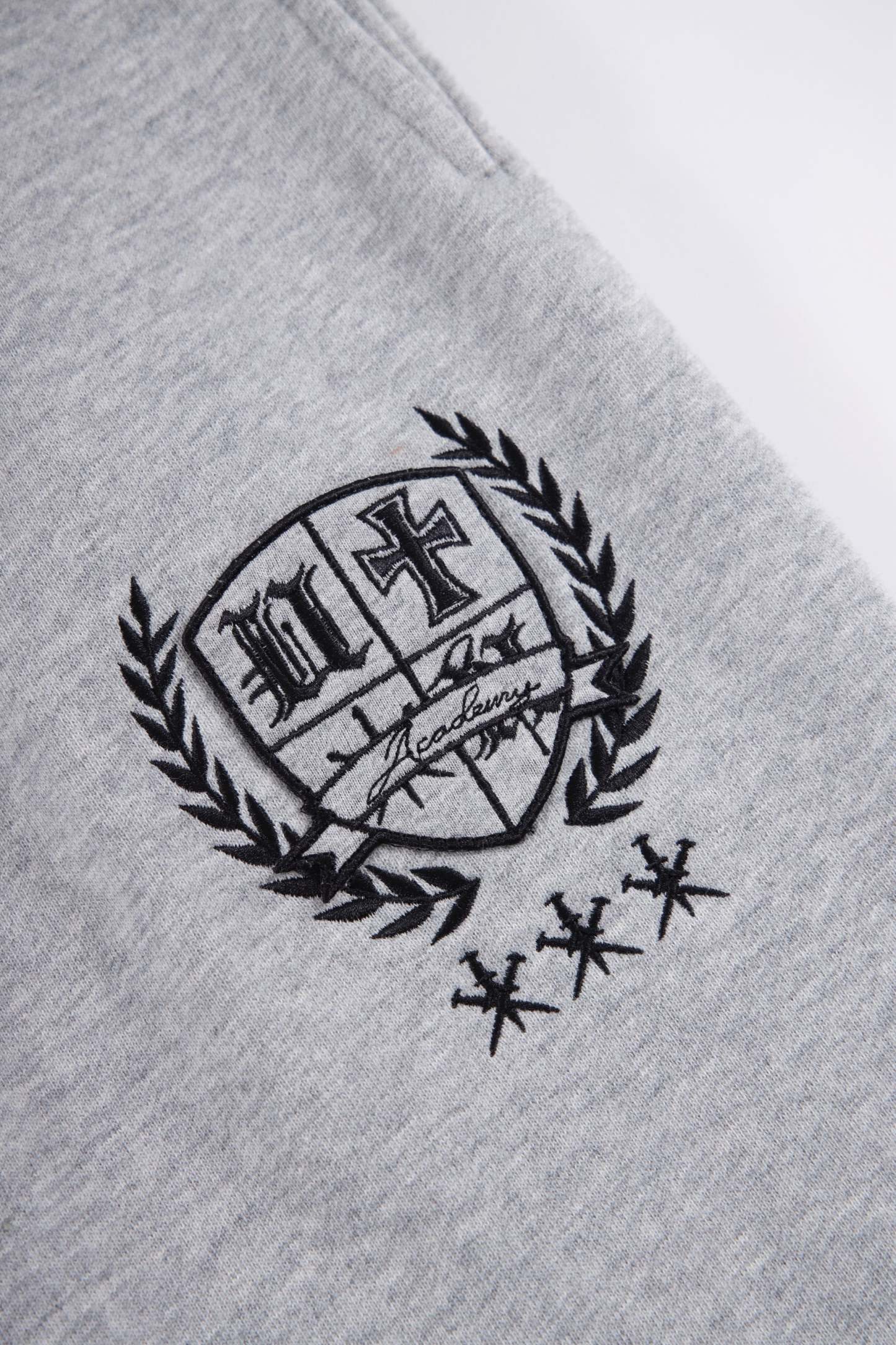 GREY BULLY JOGGERS-IYAMIUIO