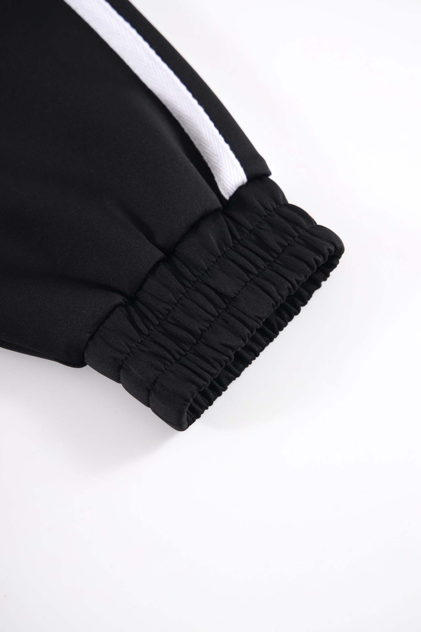 STRIPE TRACK TOP-IYAMIUIO