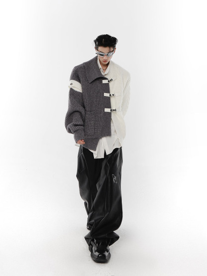 Black and White Paneled Sweater-IYAMIUIO