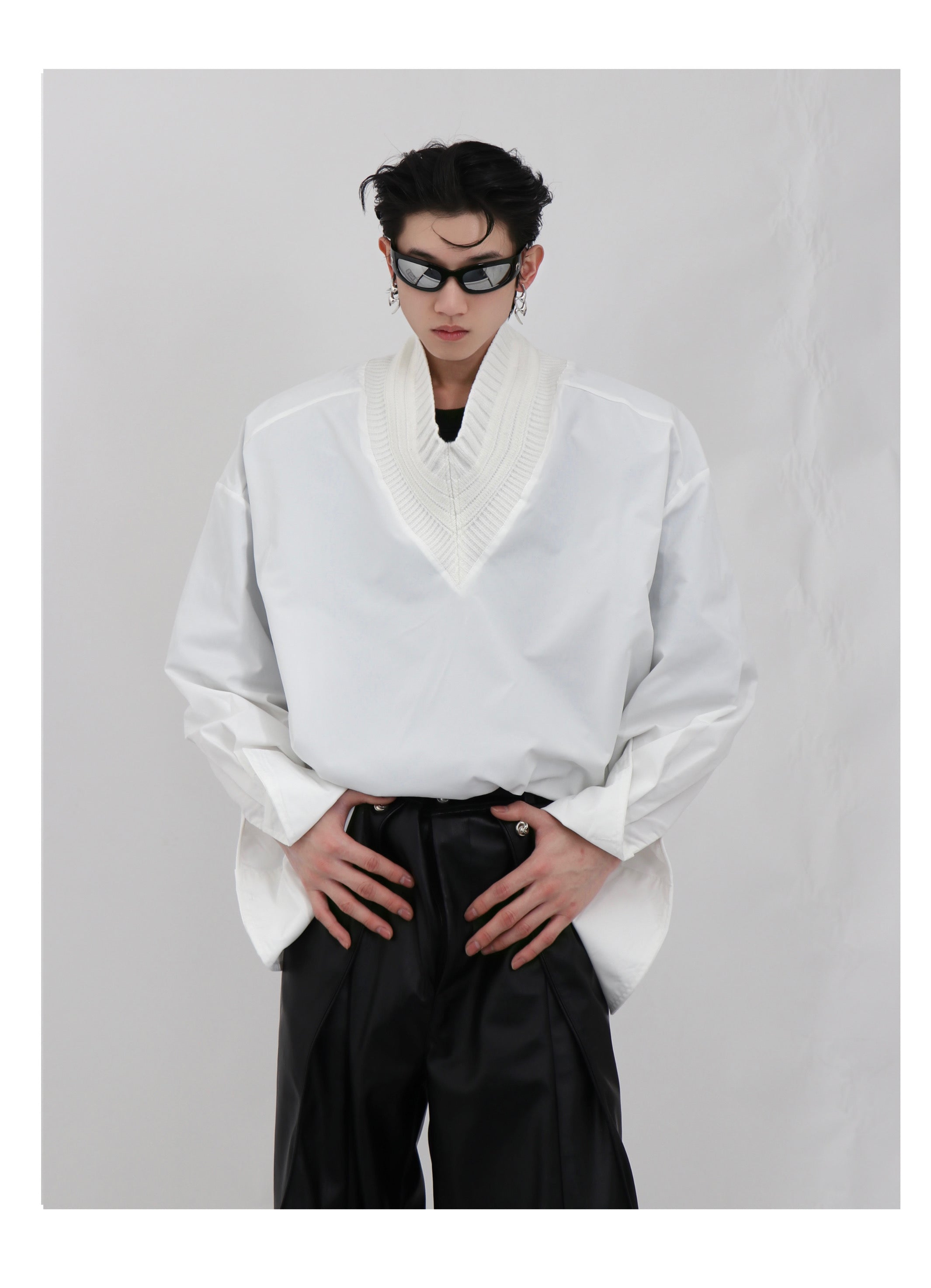 V-shaped Shirt-IYAMIUIO