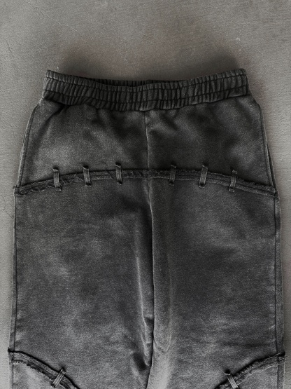 “E.T” Sweats-IYAMIUIO