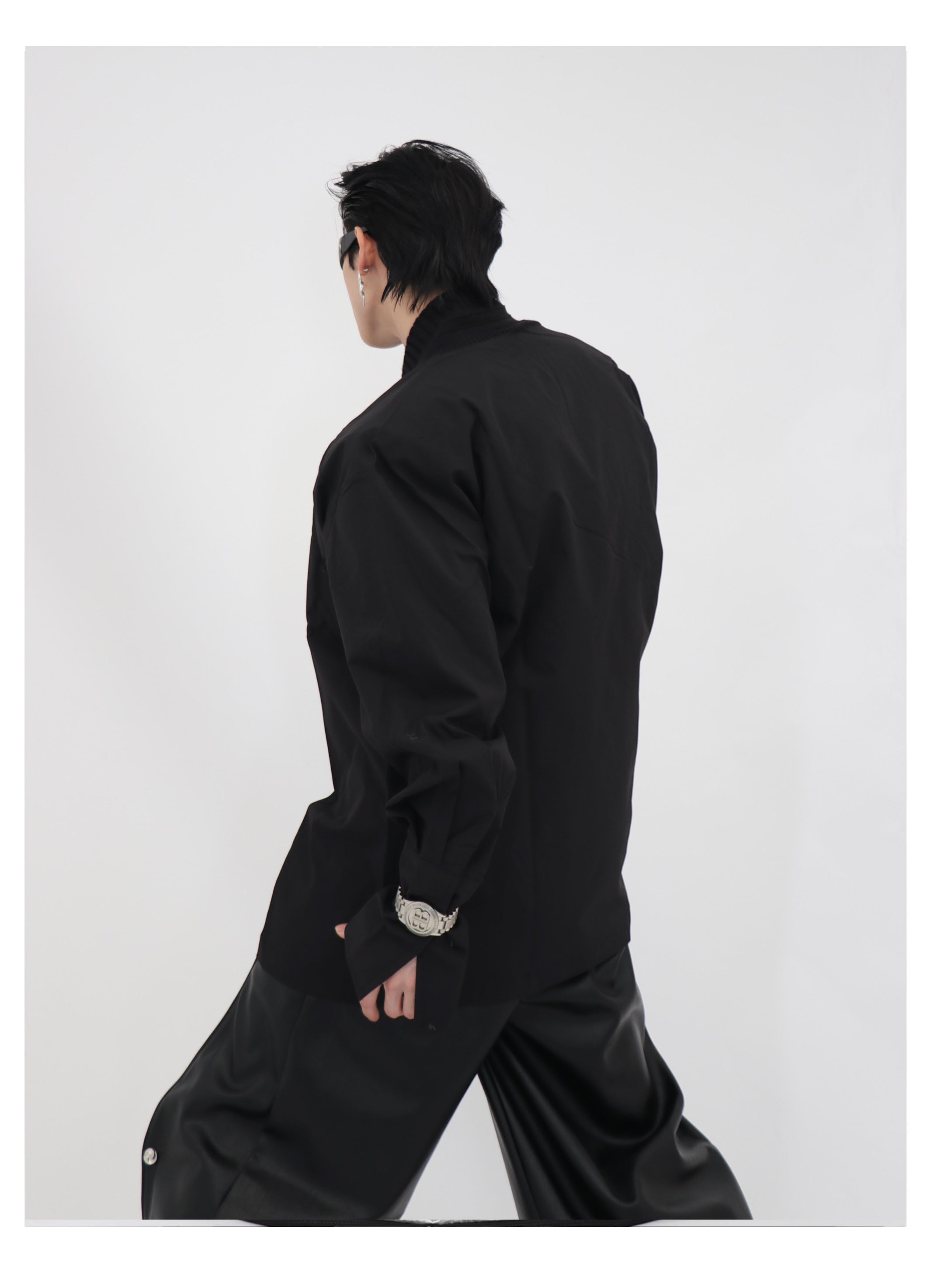 V-shaped Shirt-IYAMIUIO