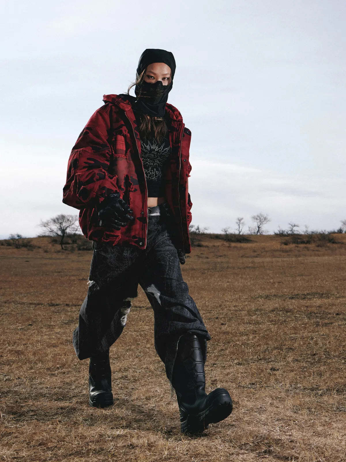 Personsoul Textured Black Print Ripped Jeans-IYAMIUIO