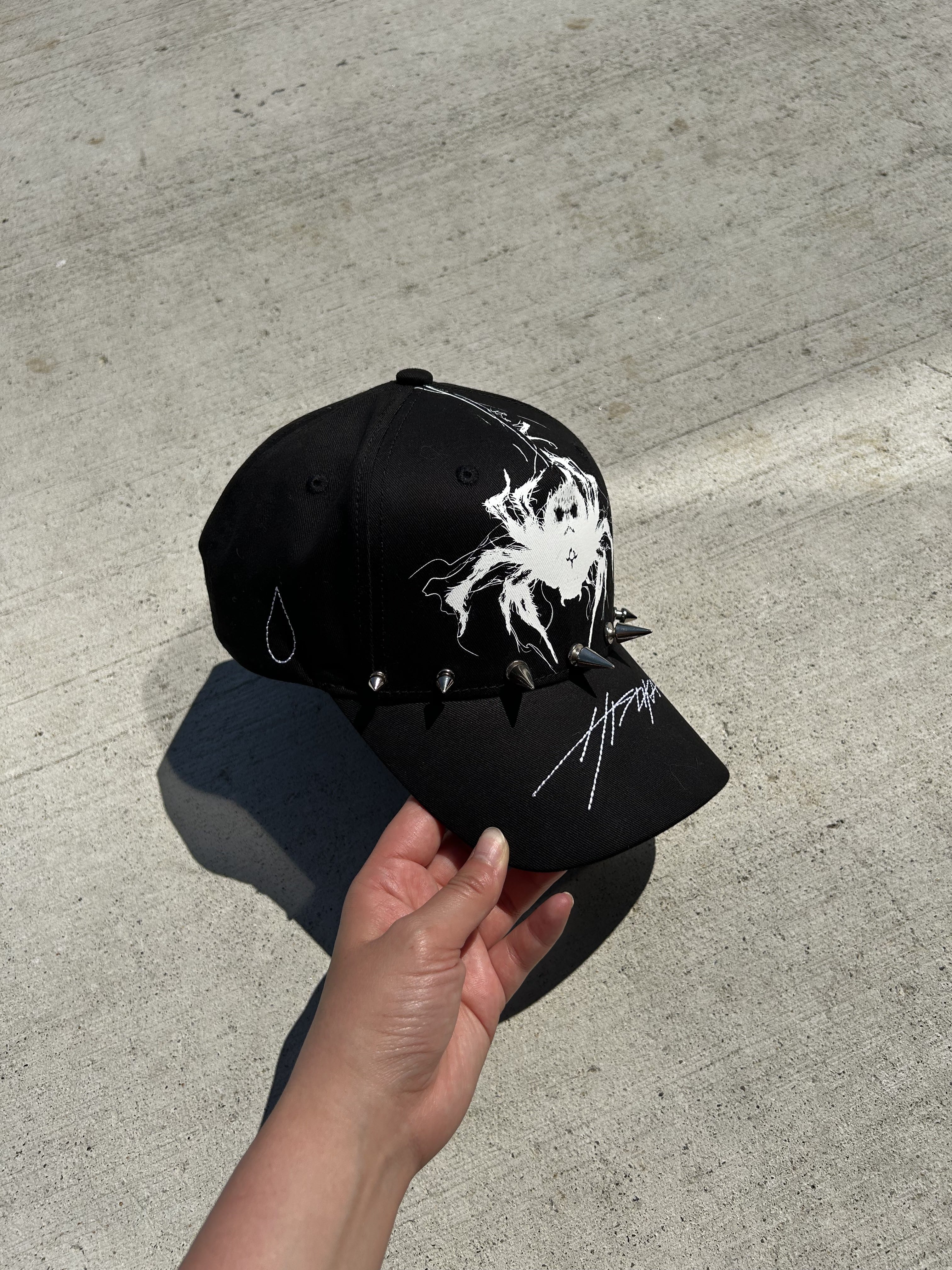 Trickster Cap-IYAMIUIO