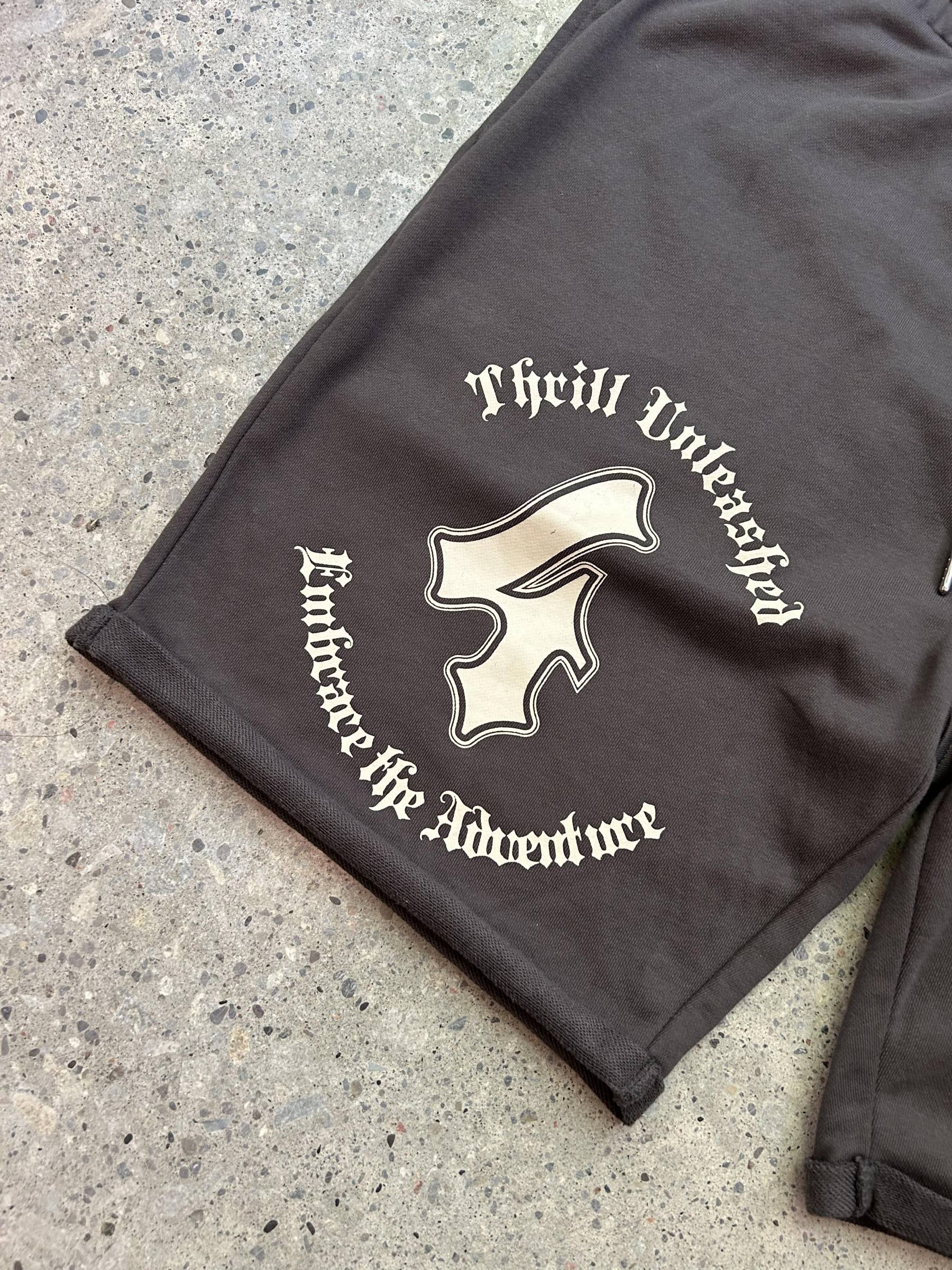 "Trickster" Shorts-IYAMIUIO