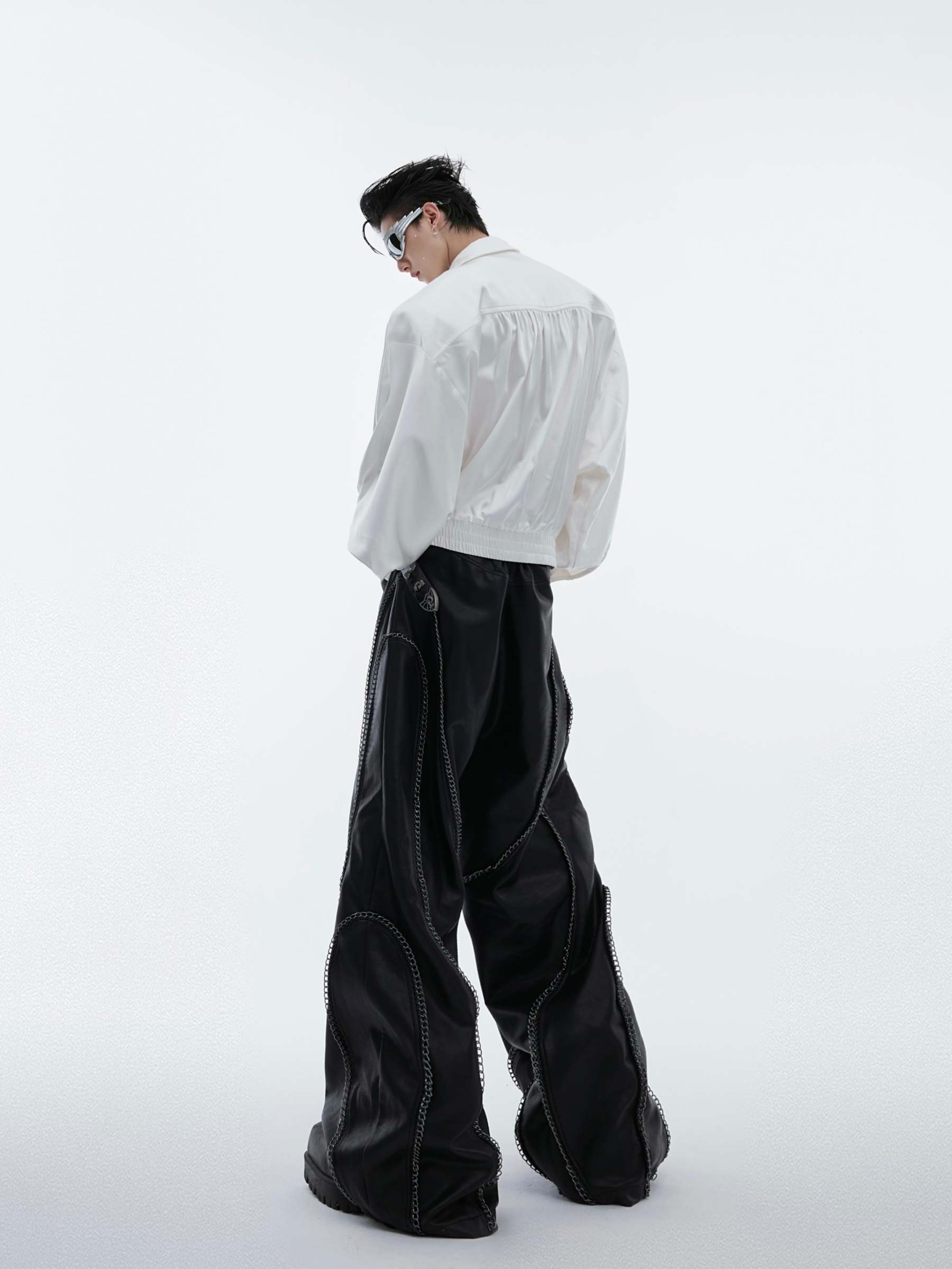 【24s Aug.】Glossy Large V-neck High-end Luxurious Shirt-IYAMIUIO