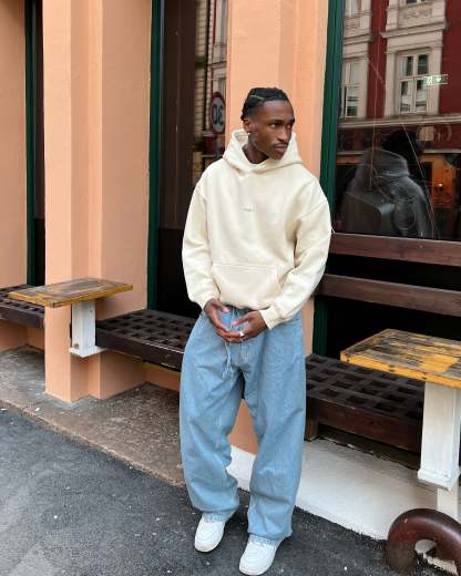 Lightweight Cream-IYAMIUIO