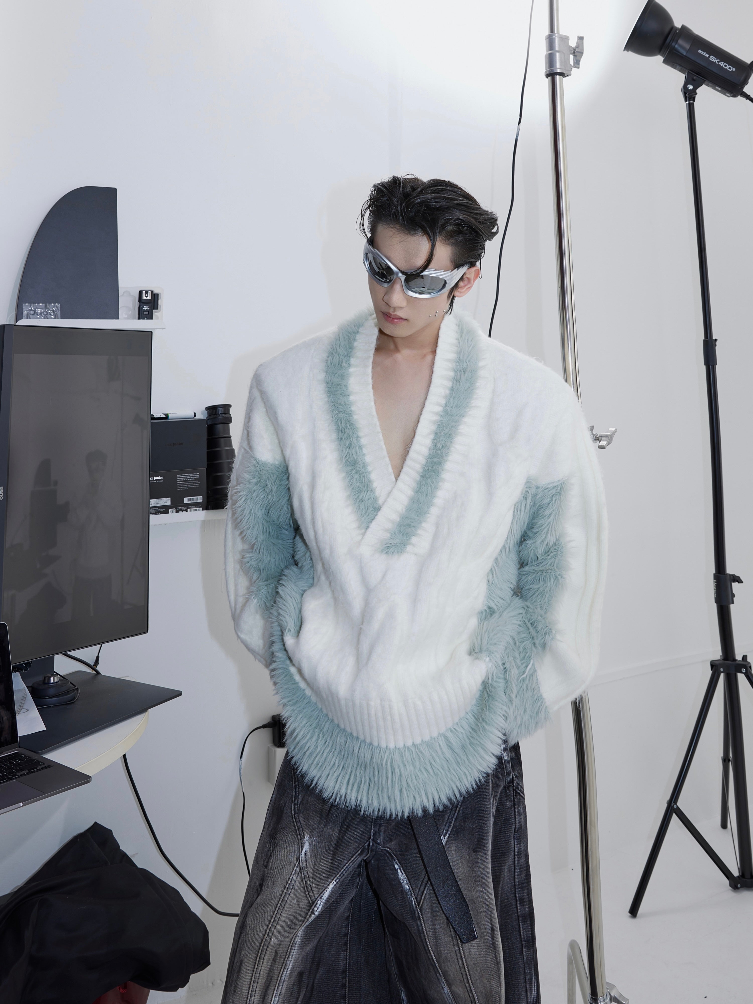 【23s September.】Plush V-neck Loose Sweater-IYAMIUIO