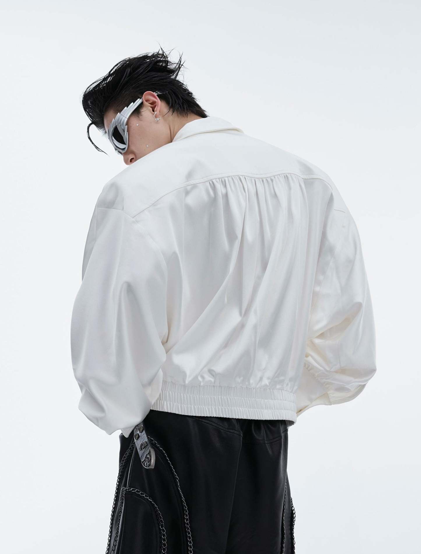 【24s Aug.】Glossy Large V-neck High-end Luxurious Shirt-IYAMIUIO
