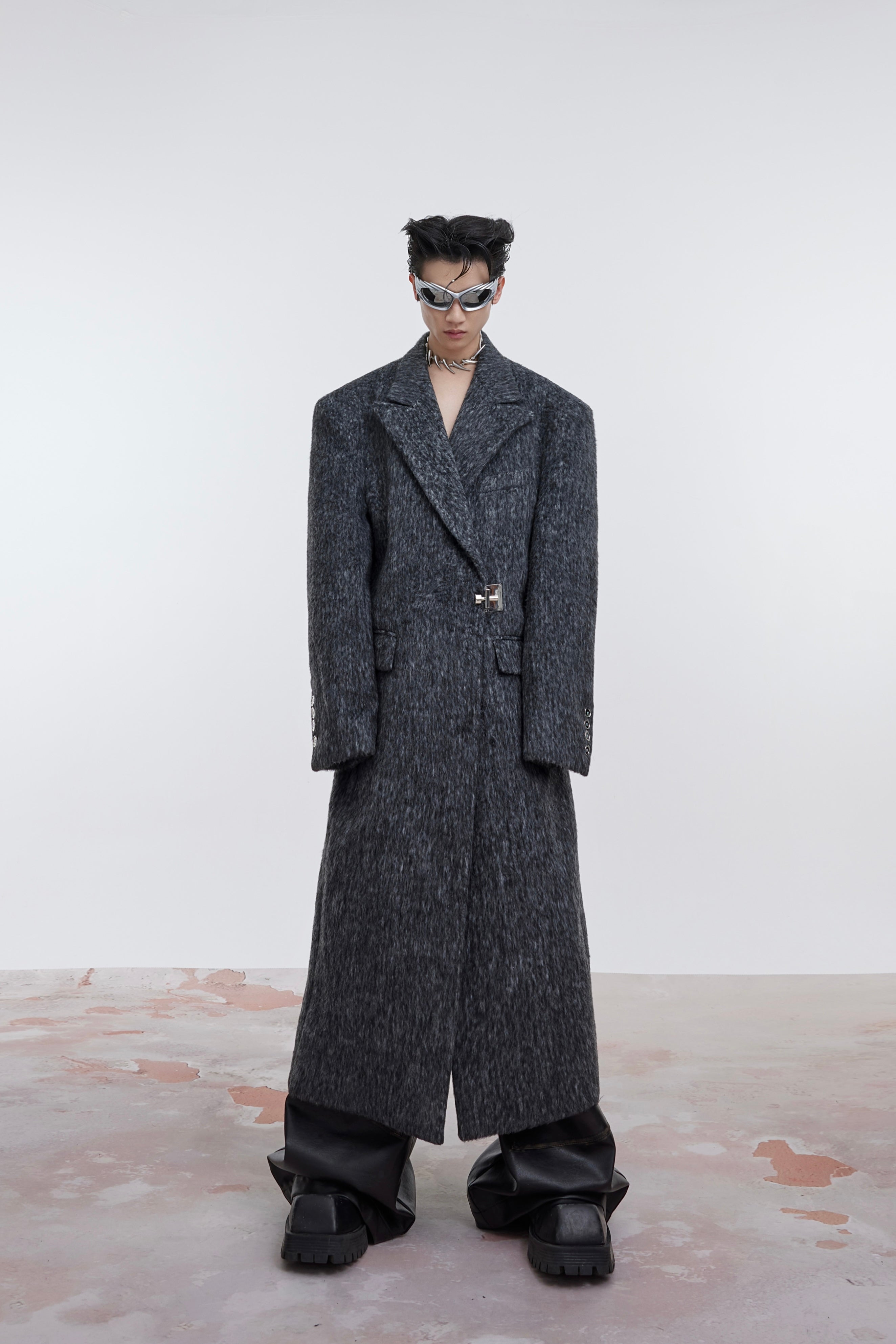 【23s October.】Oversized Shoulder-padded Wool Coat-IYAMIUIO