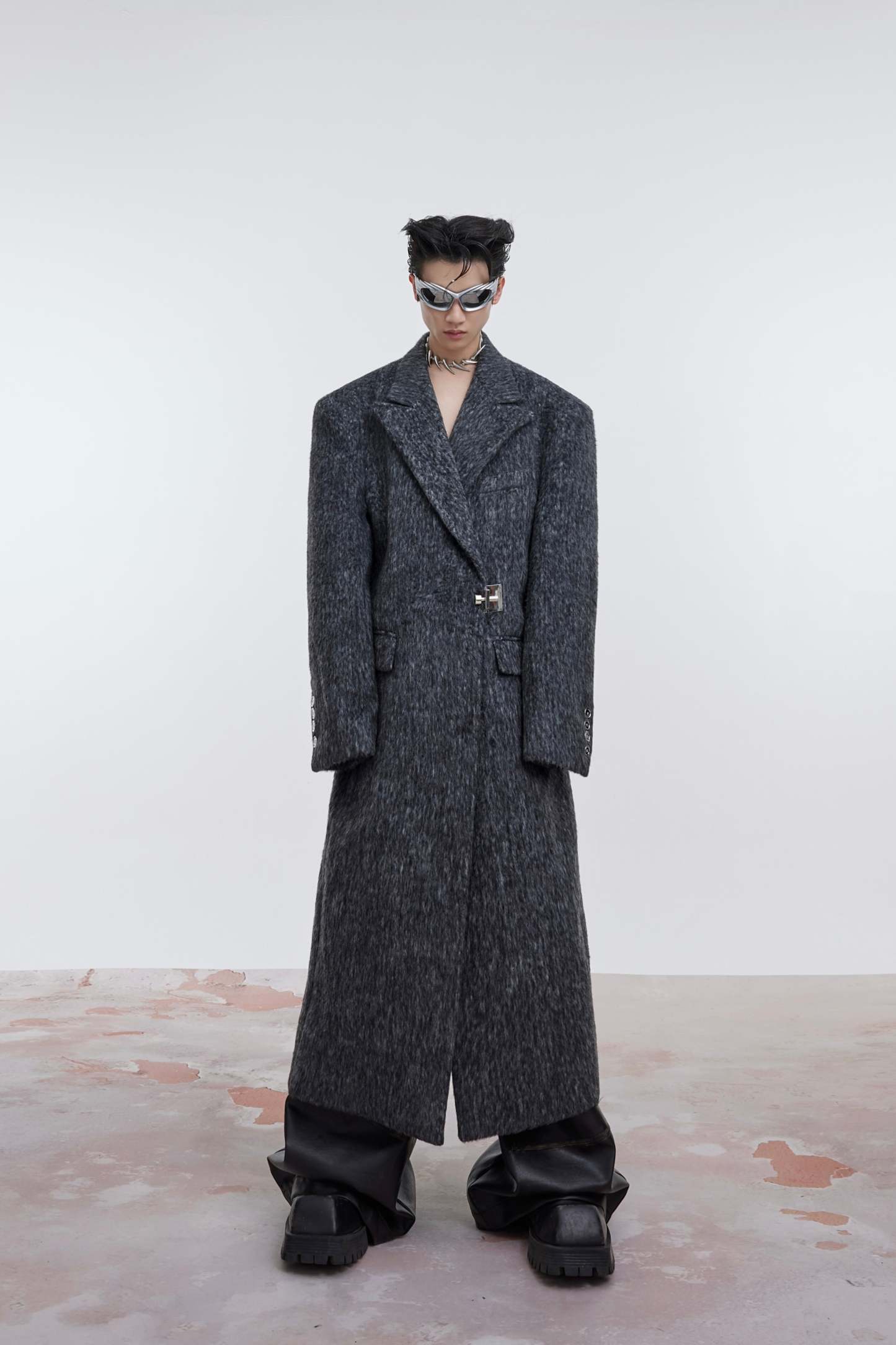 【23s October.】Oversized Shoulder-padded Wool Coat-IYAMIUIO