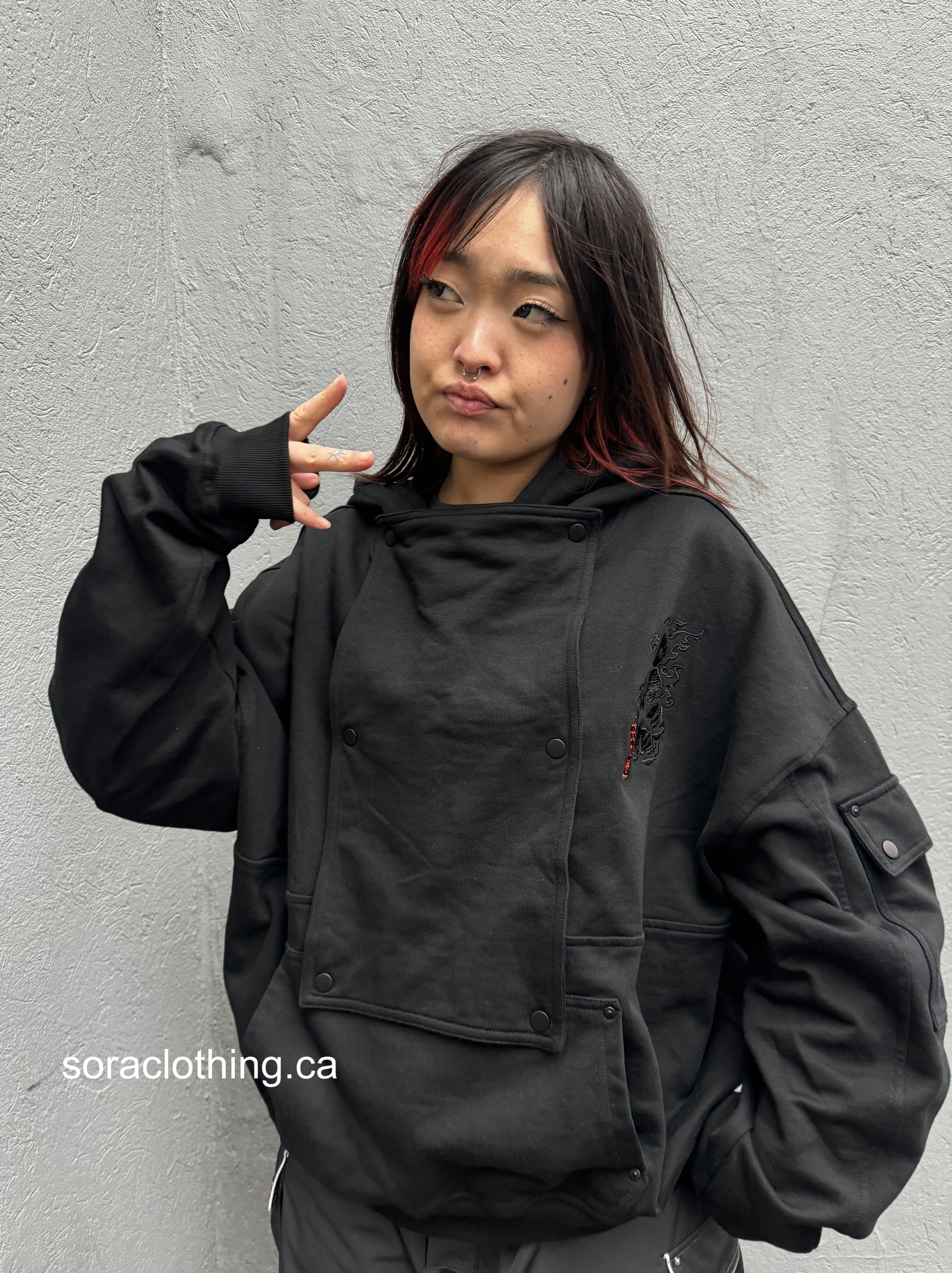 "Flame" Hoodie Black-IYAMIUIO