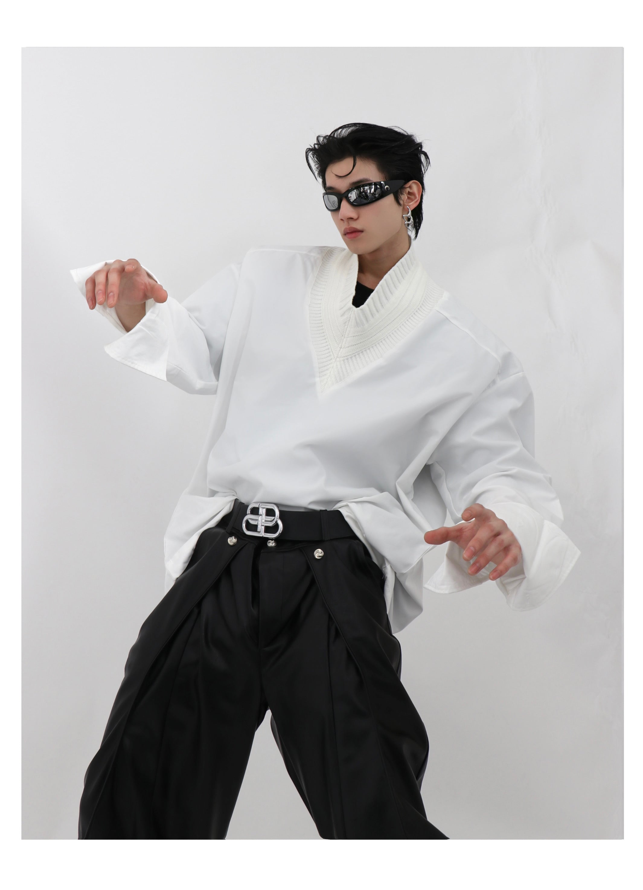 V-shaped Shirt-IYAMIUIO