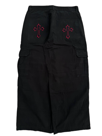 Black Red Cross  Cargos-IYAMIUIO