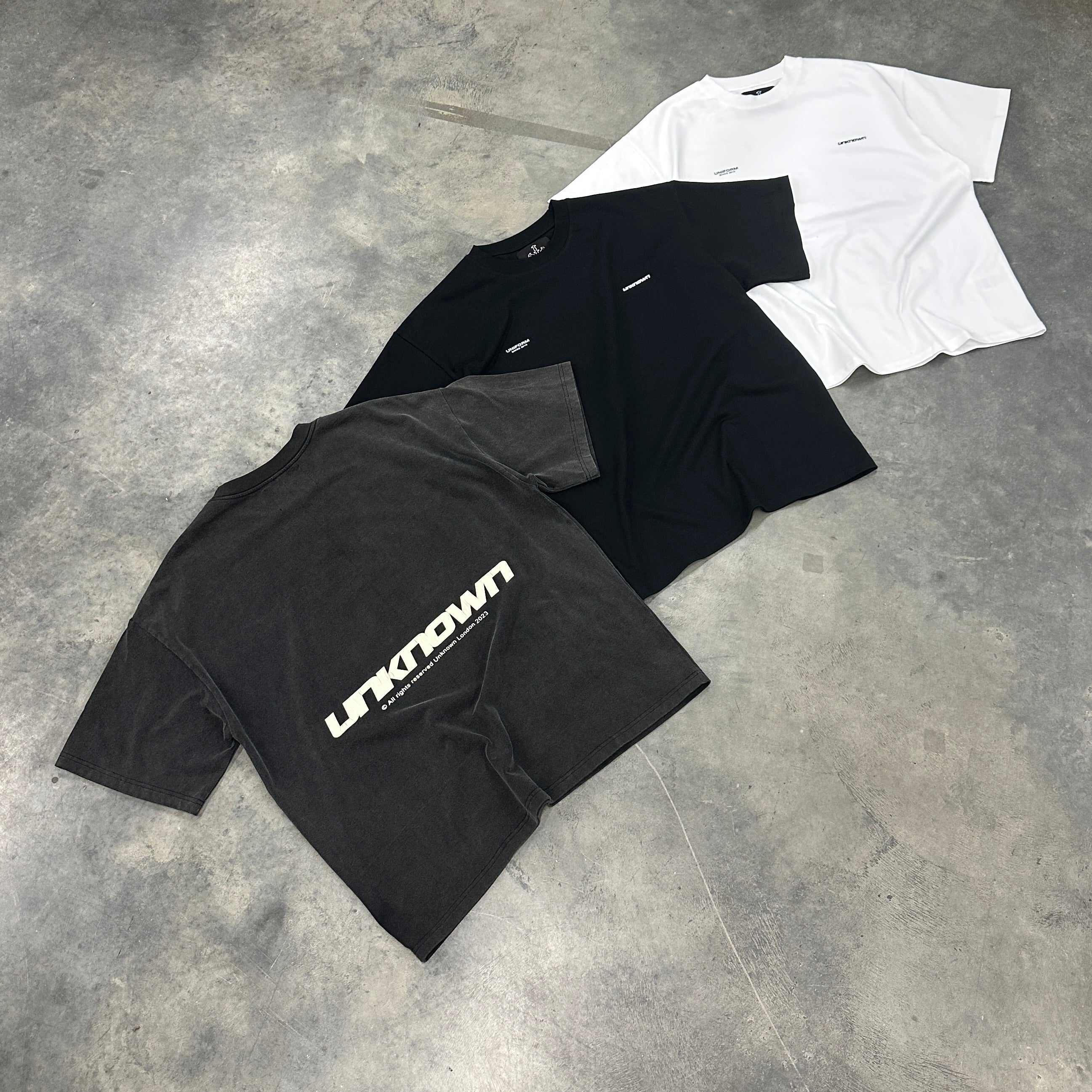 STONEWASHED UNIFORM TEE-IYAMIUIO