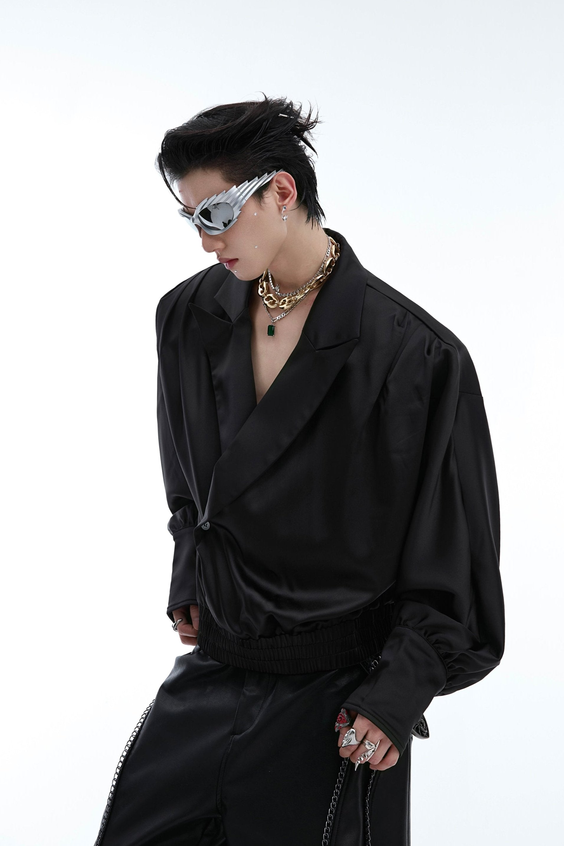 【24s Aug.】Glossy Large V-neck High-end Luxurious Shirt-IYAMIUIO