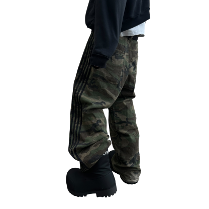 TRACK JEANS (CAMO)-IYAMIUIO