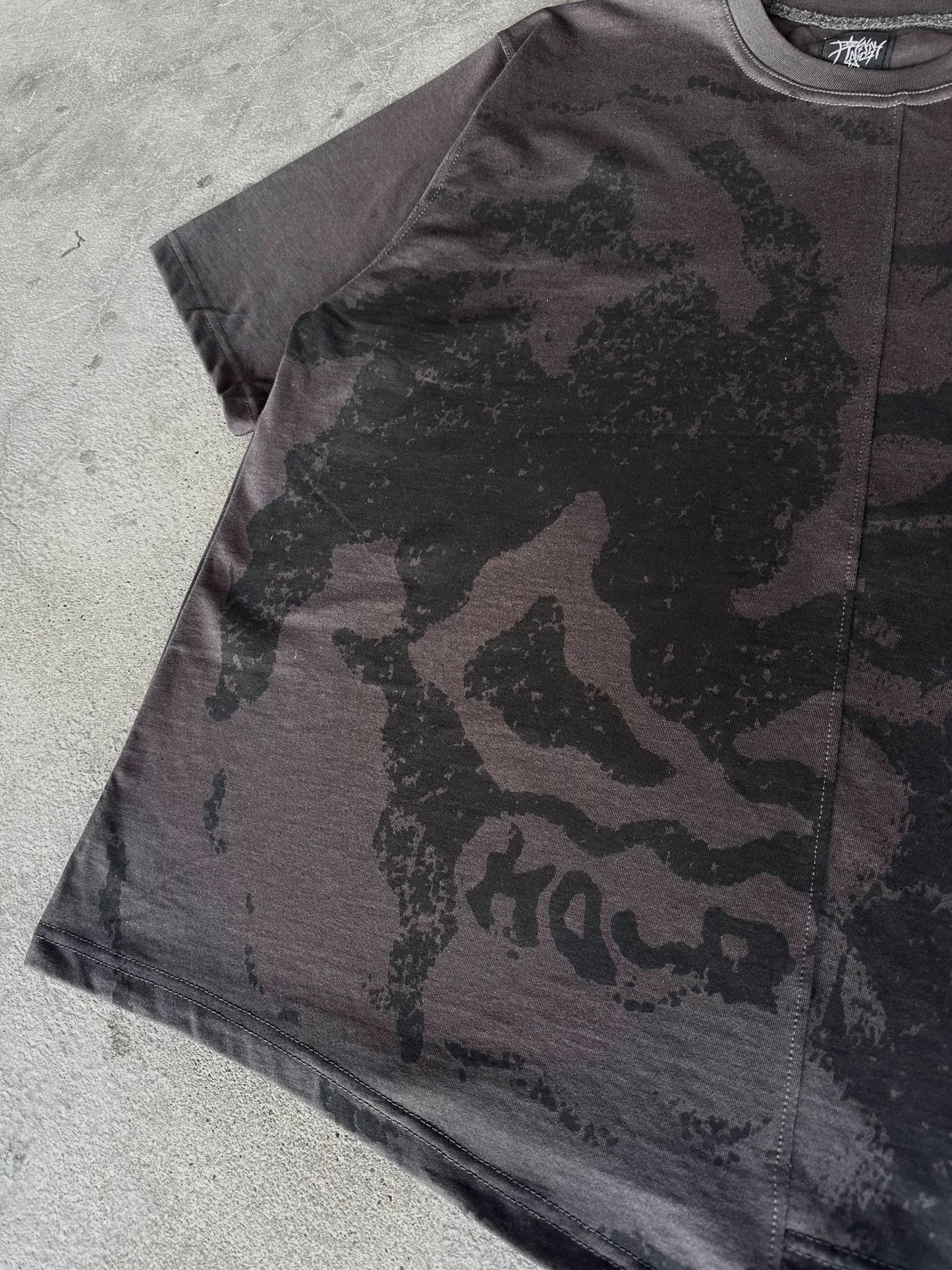 "2face" T-shirt-IYAMIUIO