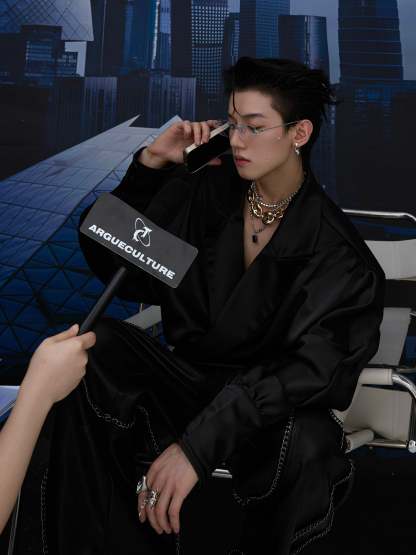 【24s Aug.】Glossy Large V-neck High-end Luxurious Shirt-IYAMIUIO