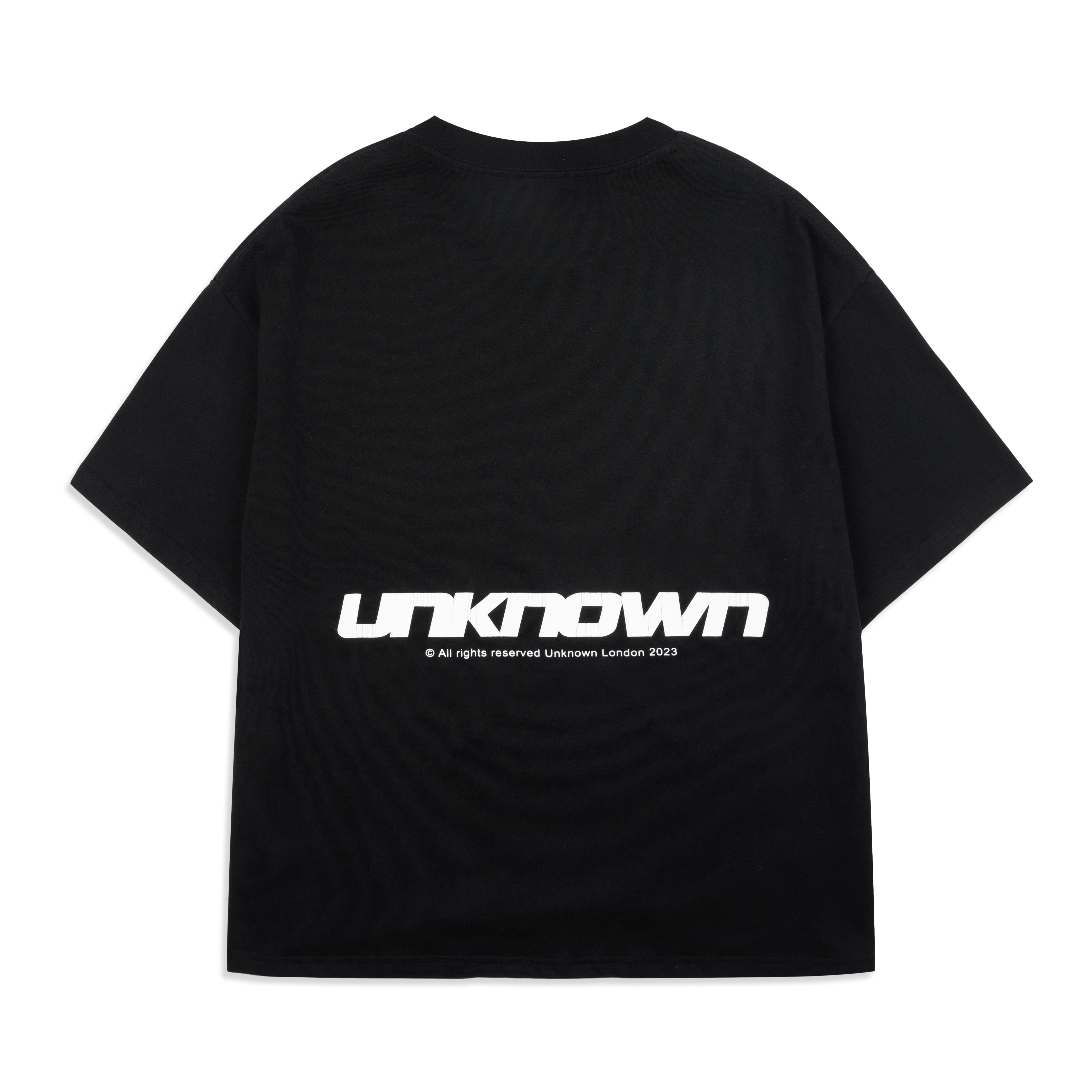 BLACK UNIFORM TEE-IYAMIUIO