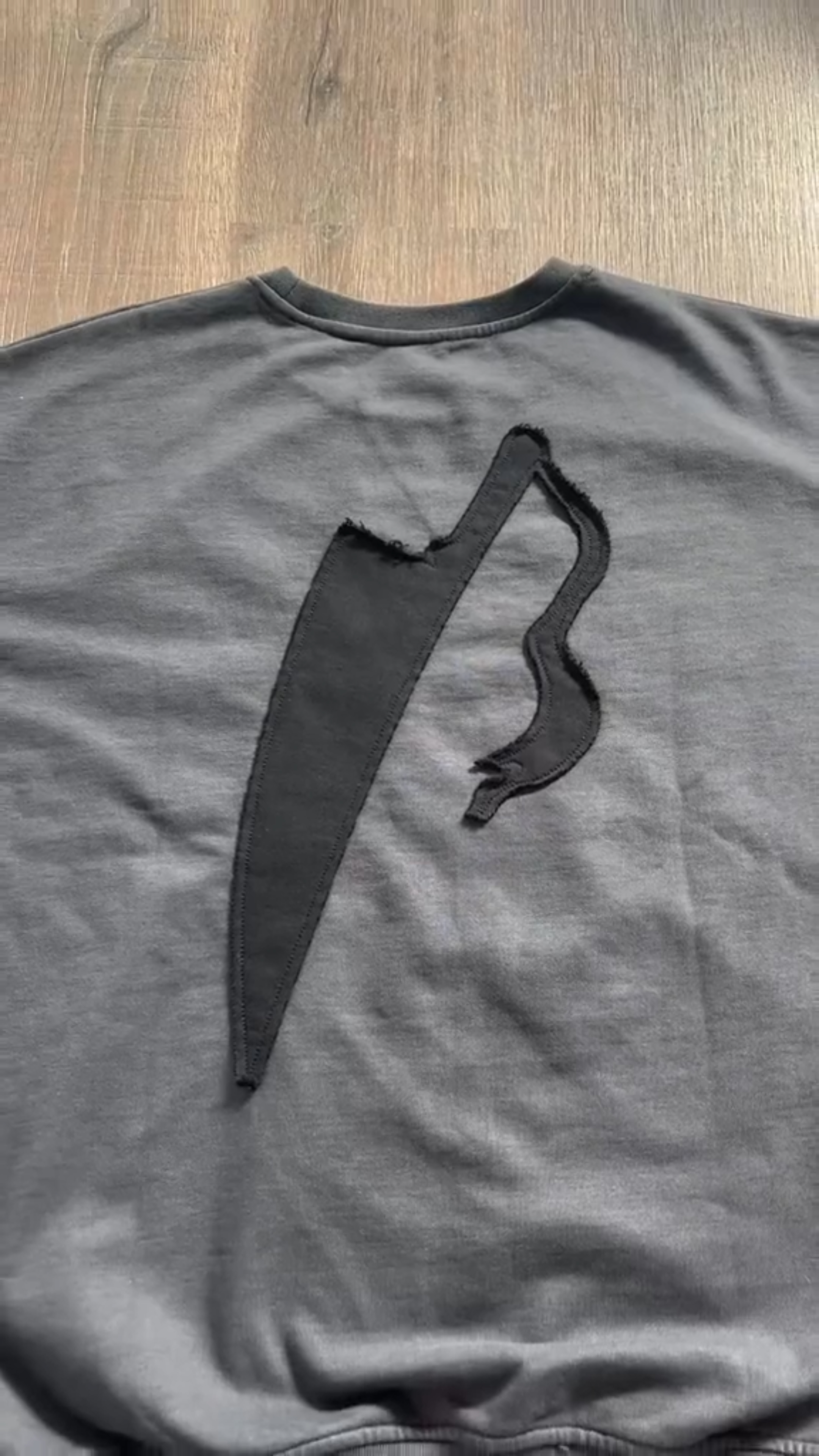 Lowkey ichigo sweater - Bleach-IYAMIUIO